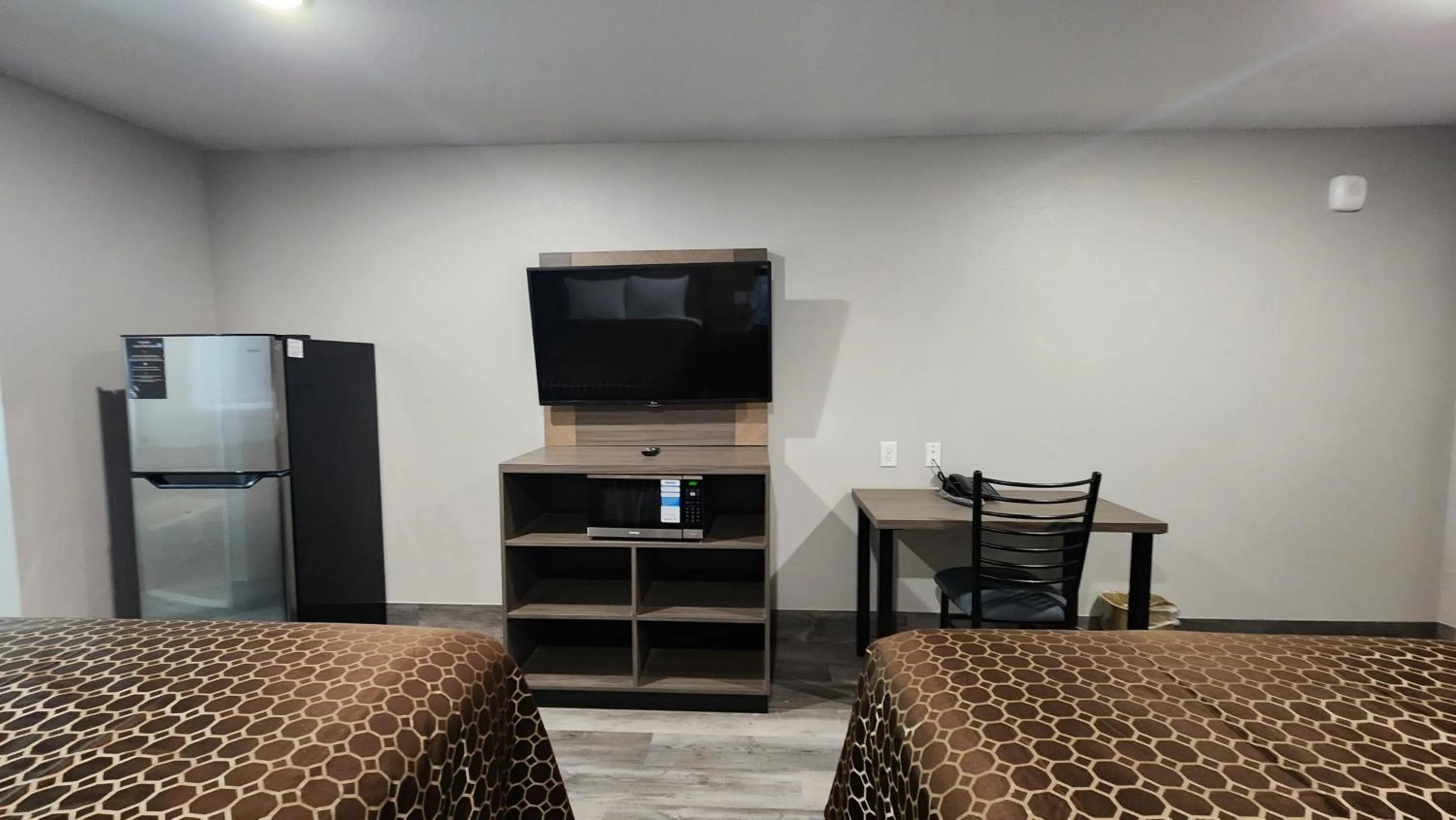 TV and multimedia in Hotel Park Place