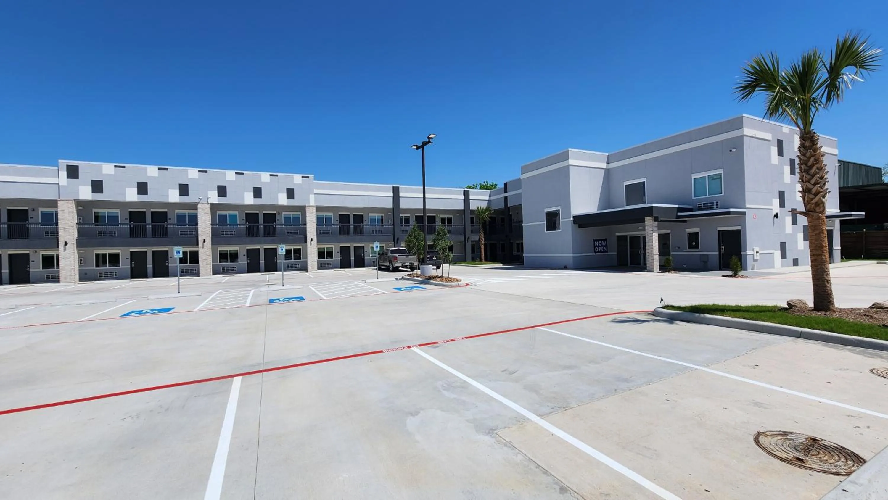 Property building in Hotel Park Place