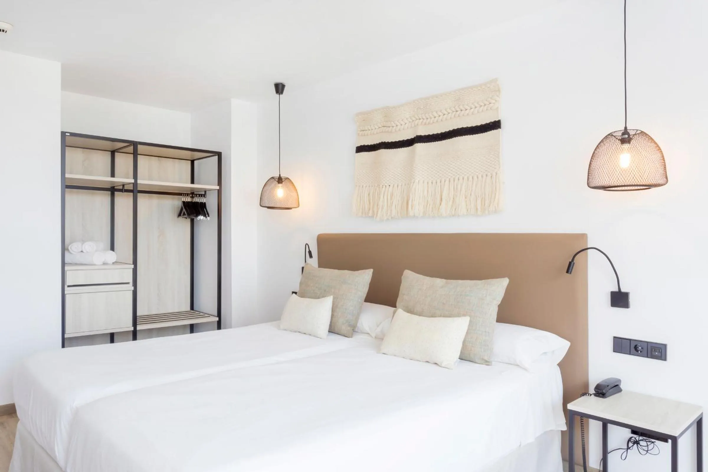 Bedroom, Bed in Hotel Sa Clau by Mambo