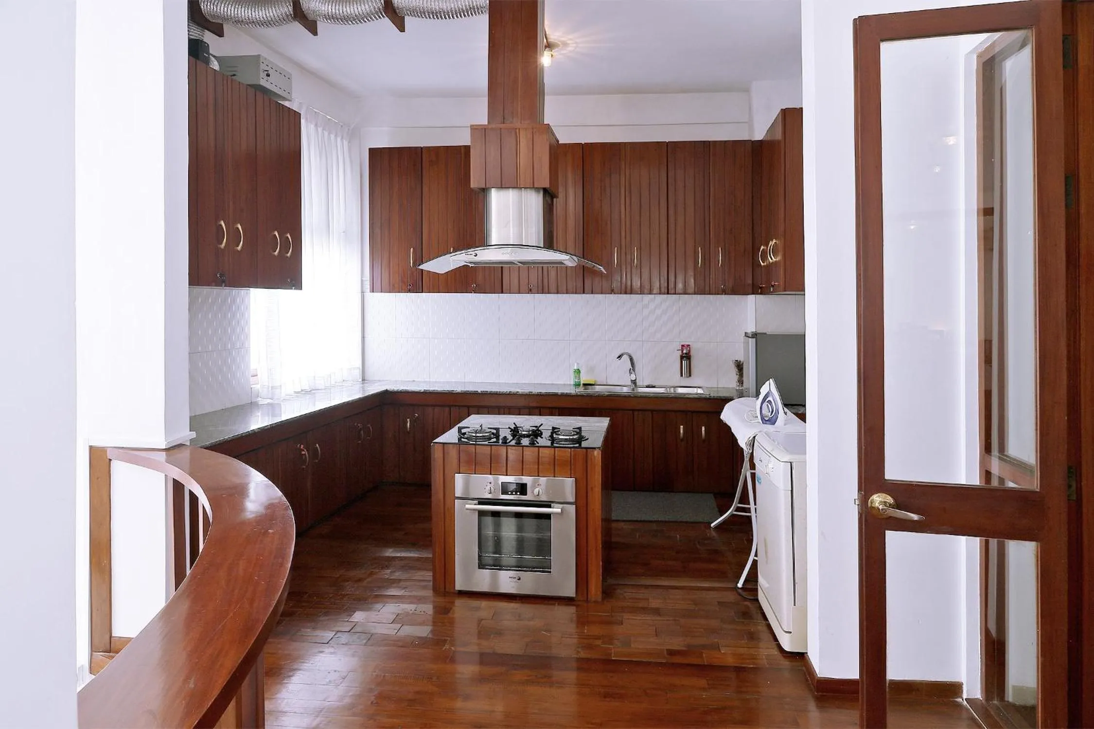 One-Bedroom Apartment in Colombo 7 Horton Residence