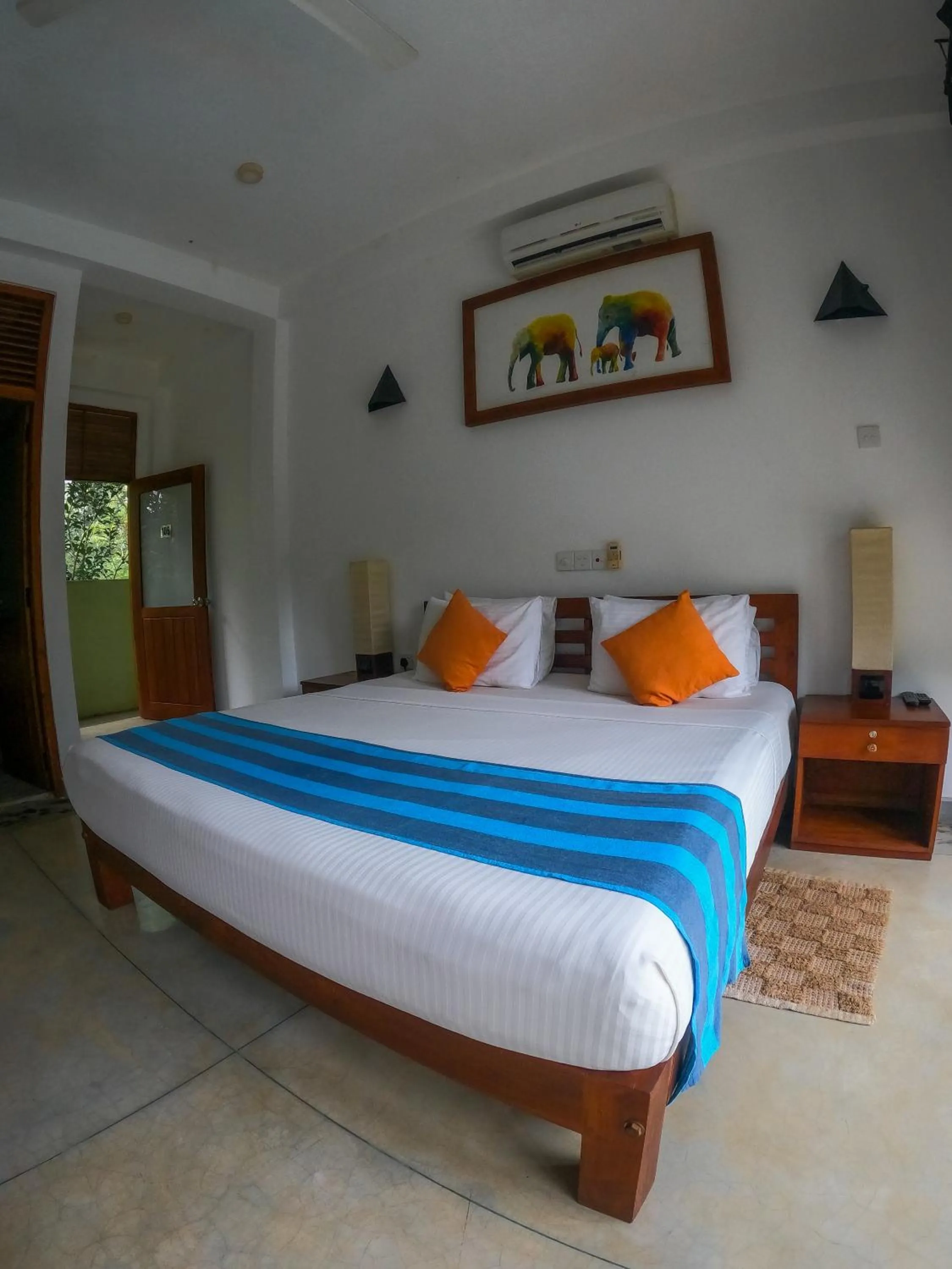Bed in Hotel Athgira