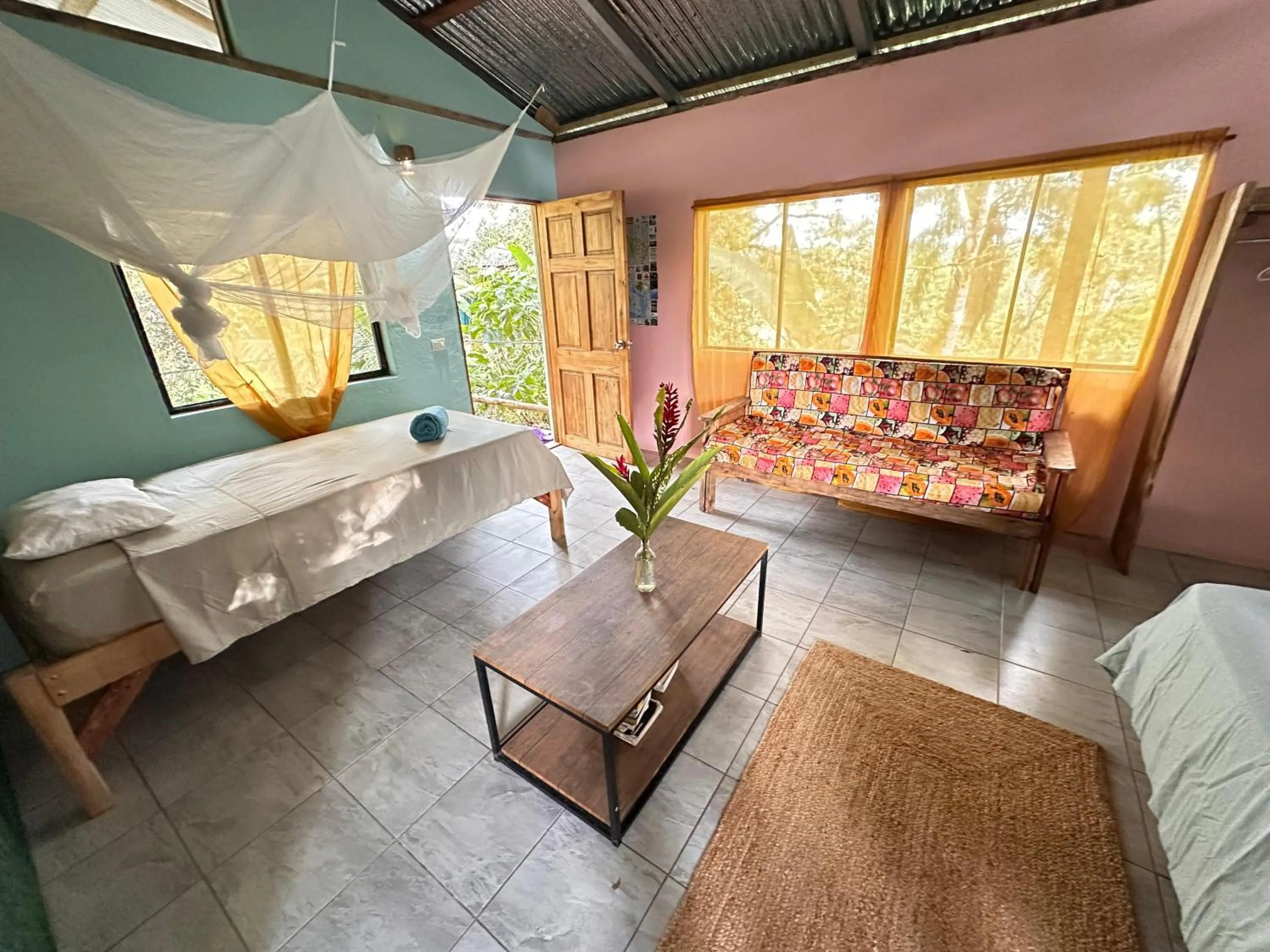 Apartment with Balcony in El Cerrito