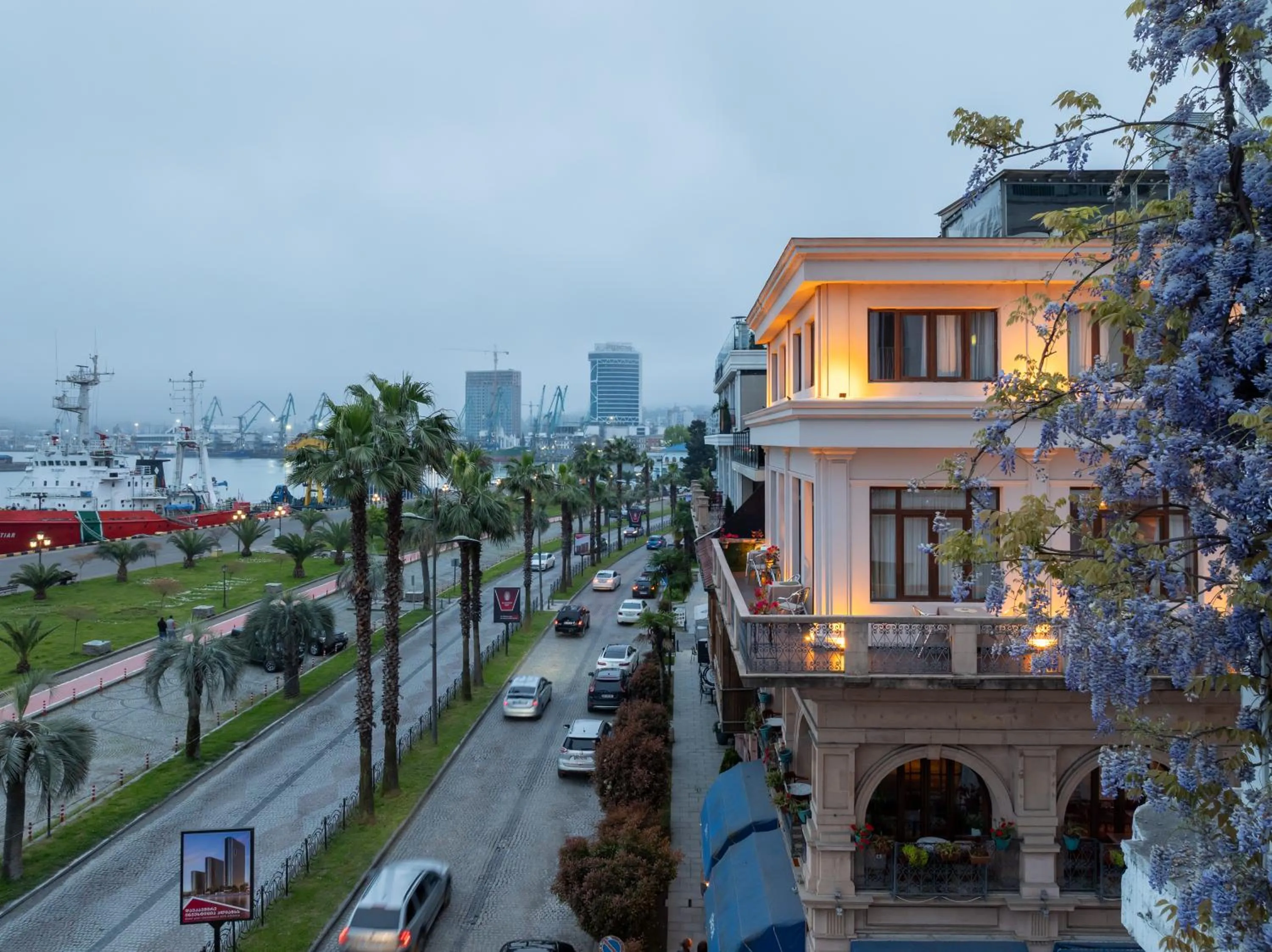 Property building in Acord Hotel & Balcony