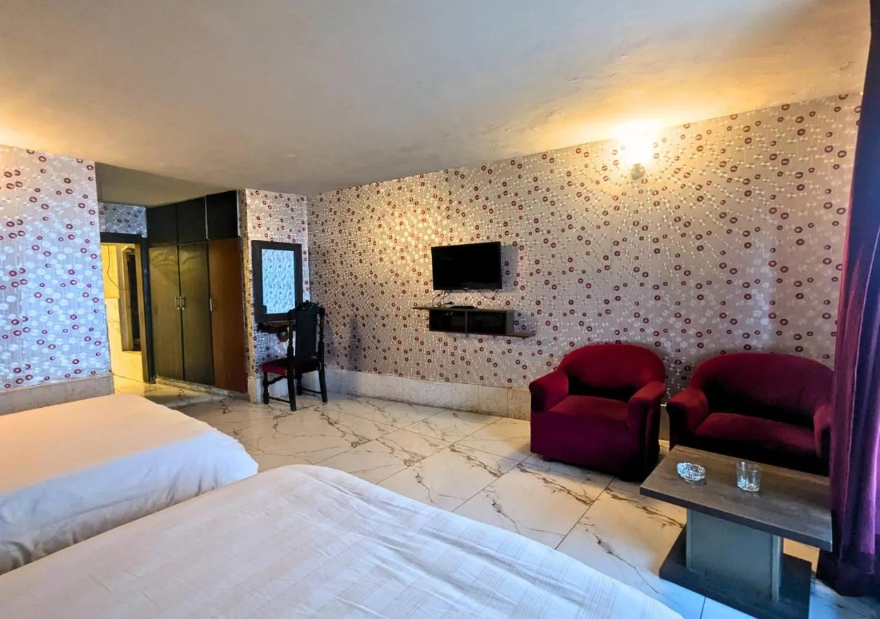 TV and multimedia, Bed in Grand Heights Hotel