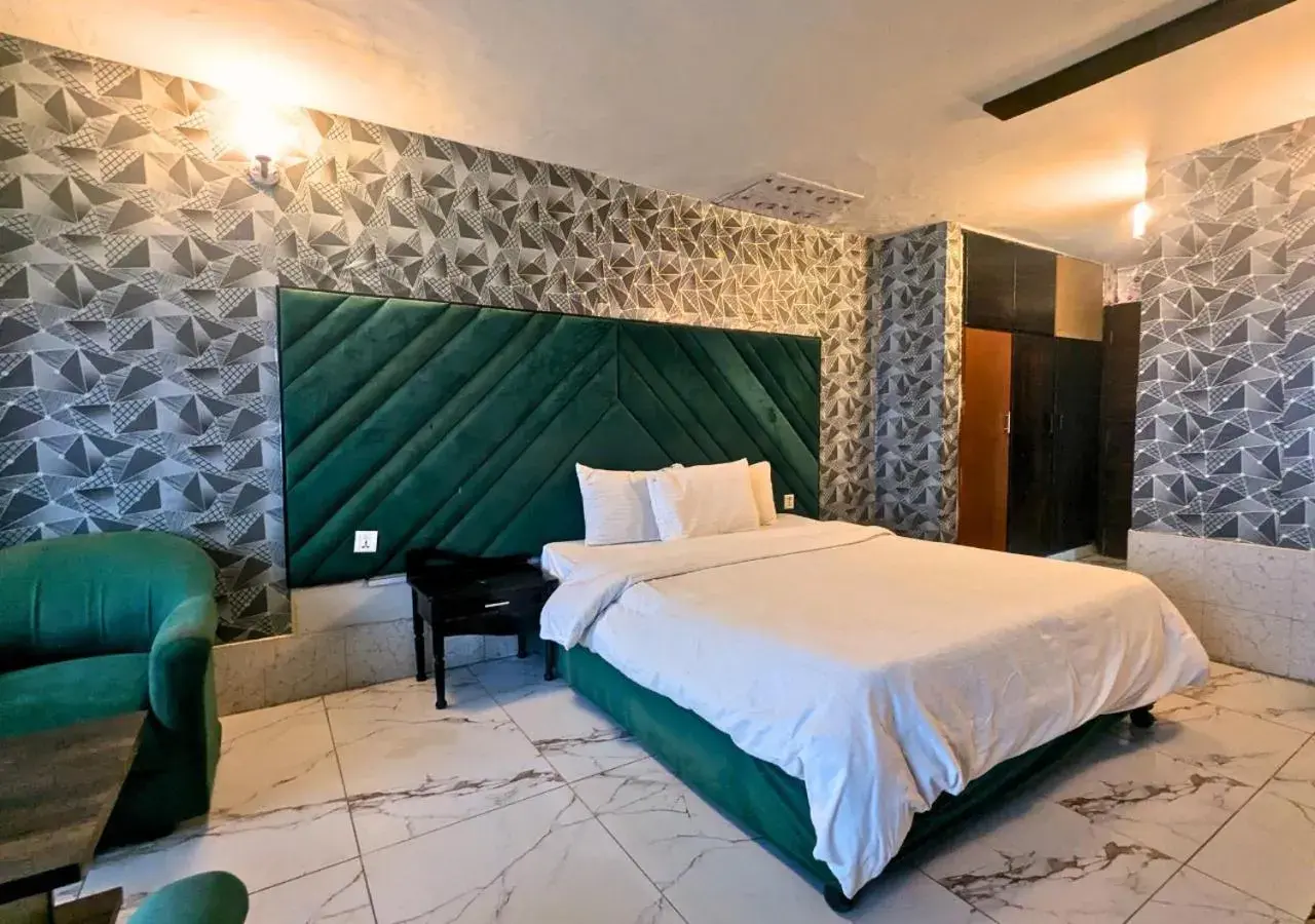 Double Room with Mountain View in Grand Heights Hotel Double Room with Mountain View in Grand Heights Hotel