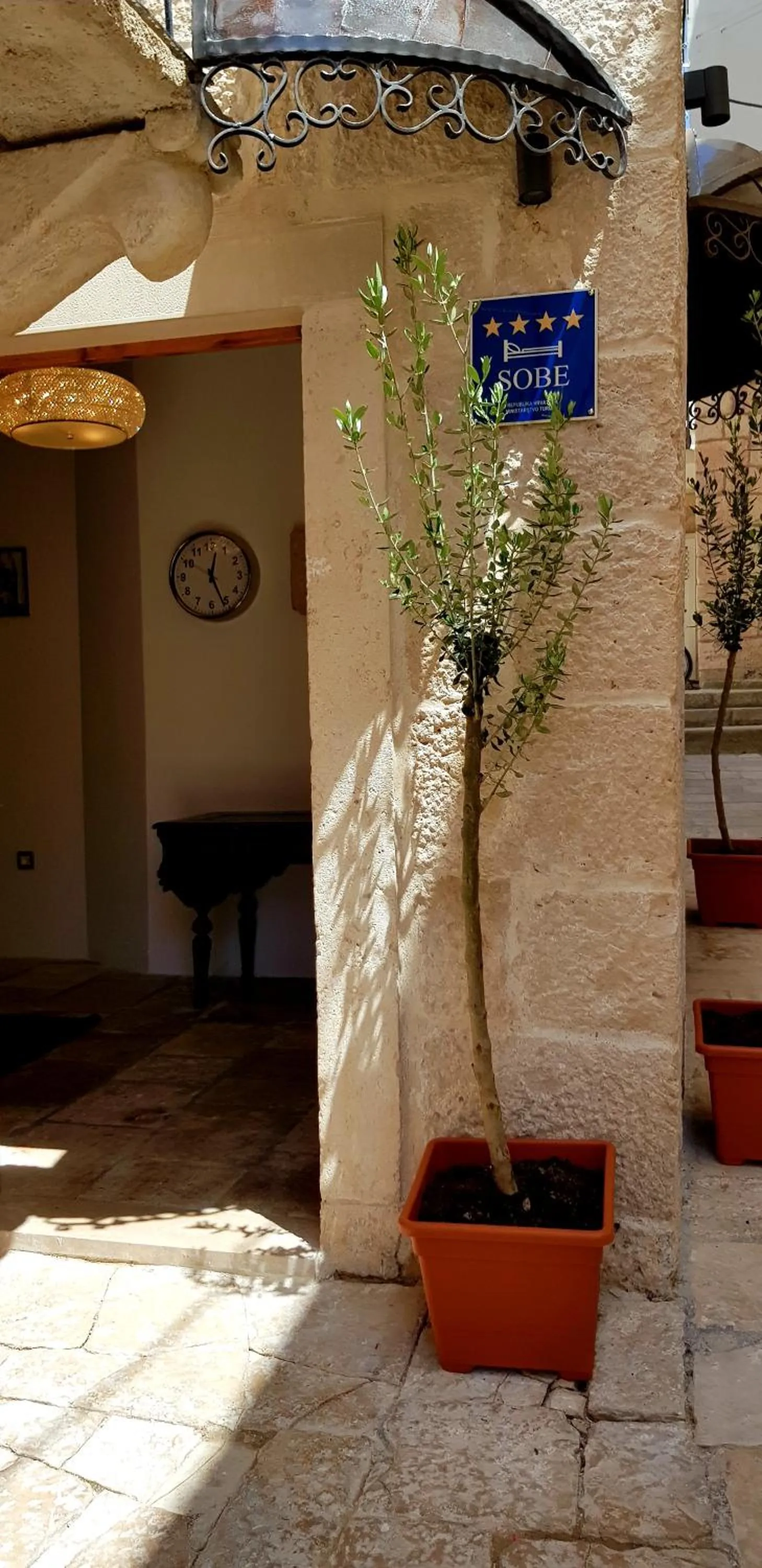 Facade/entrance in San Teodoro