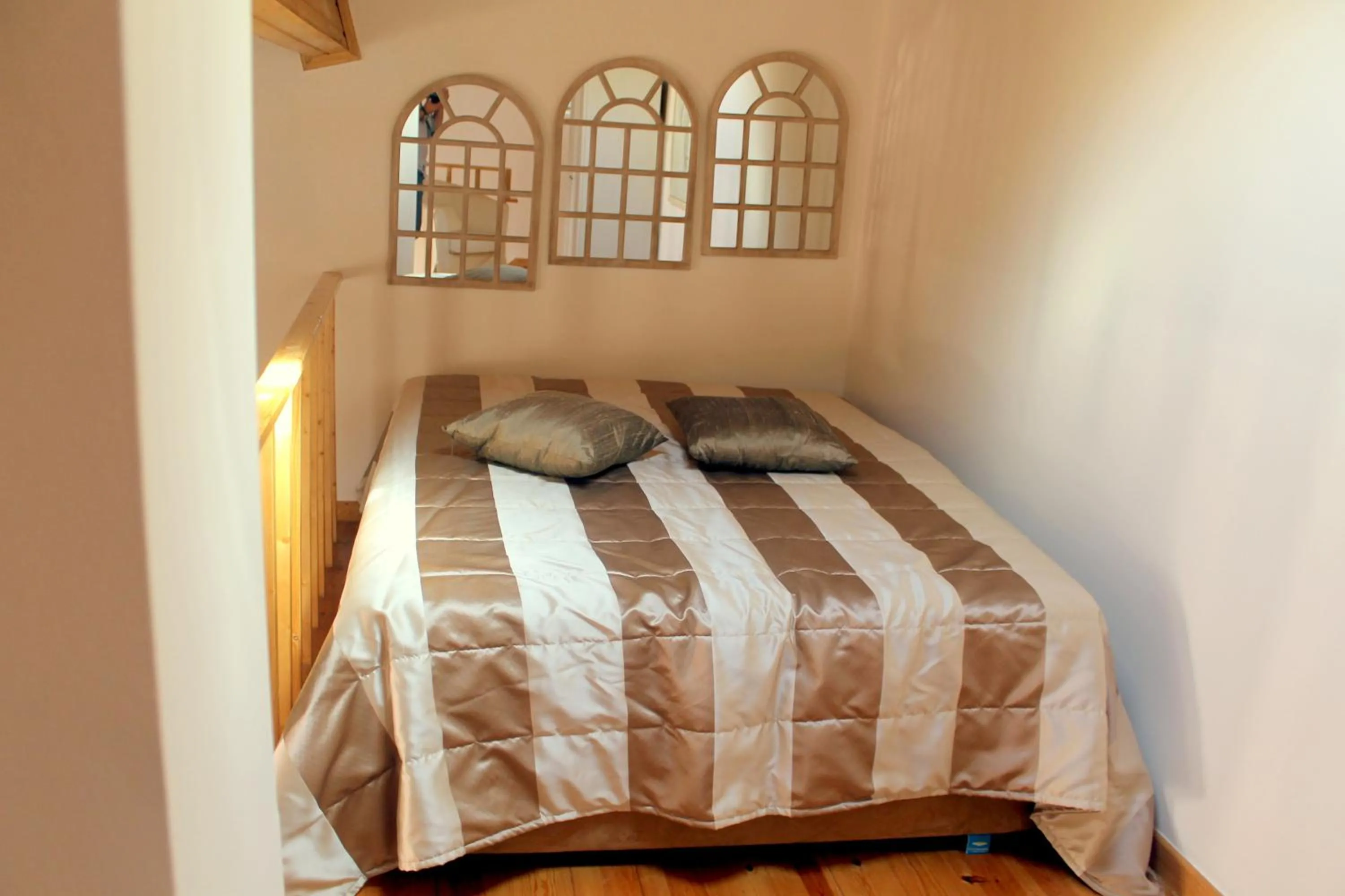 Bairro Alto House, By TimeCooler