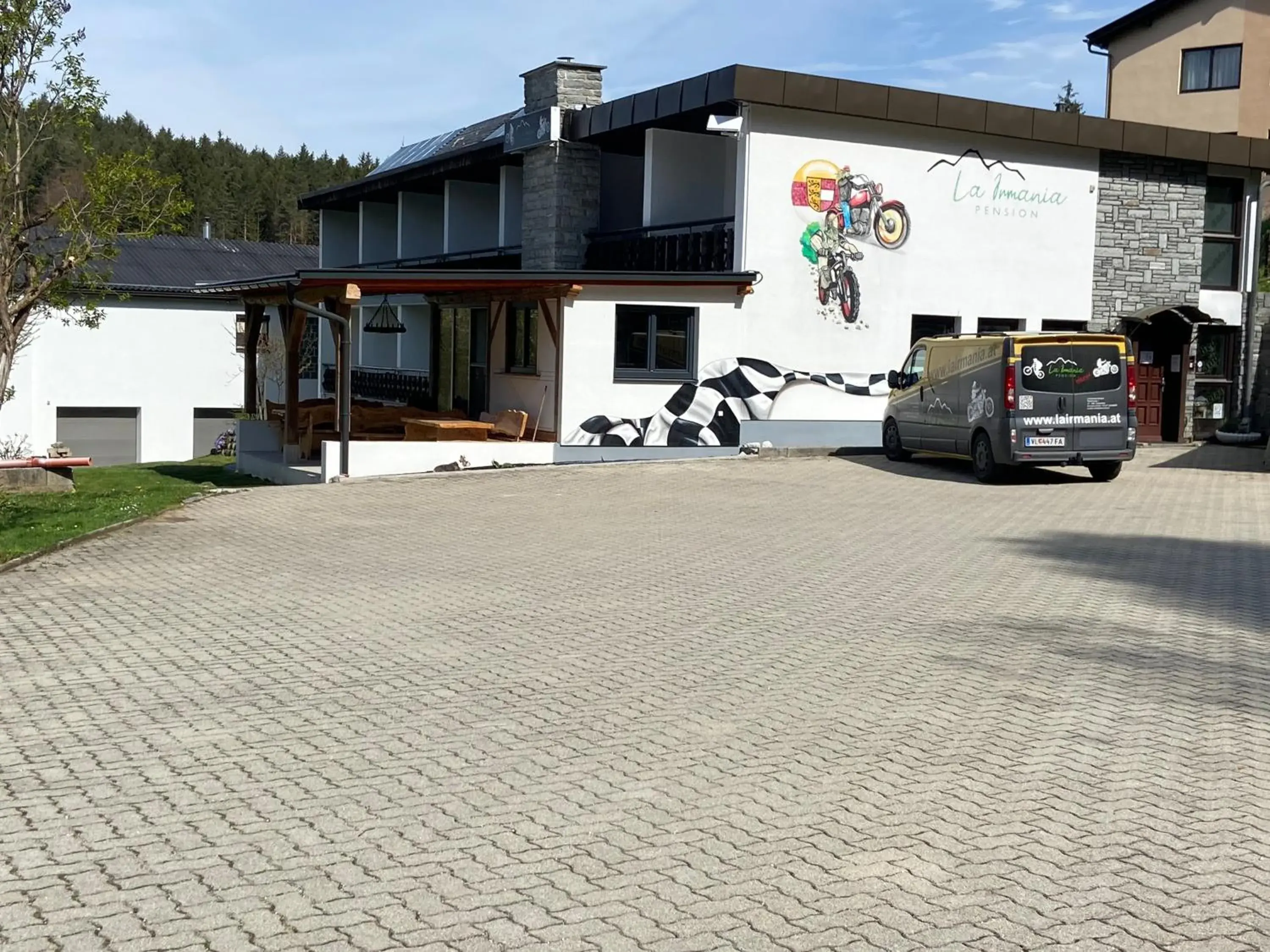 La Irmania Pension La Irmania Pension