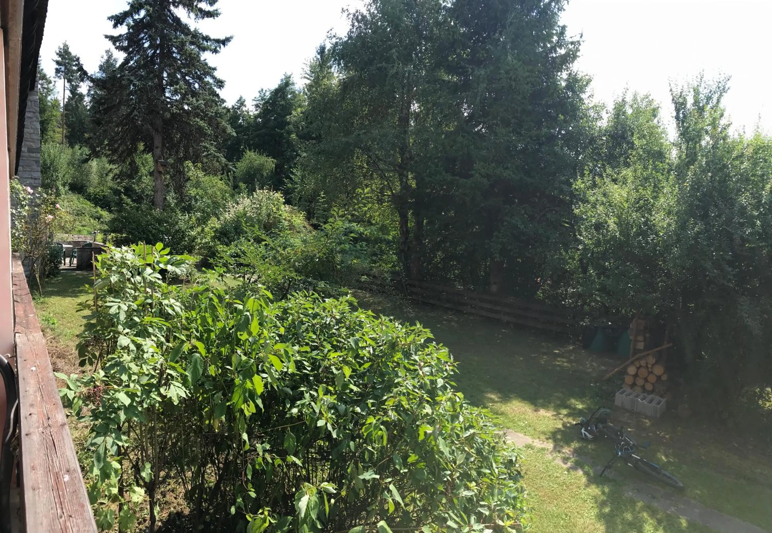 Patio in La Irmania Pension