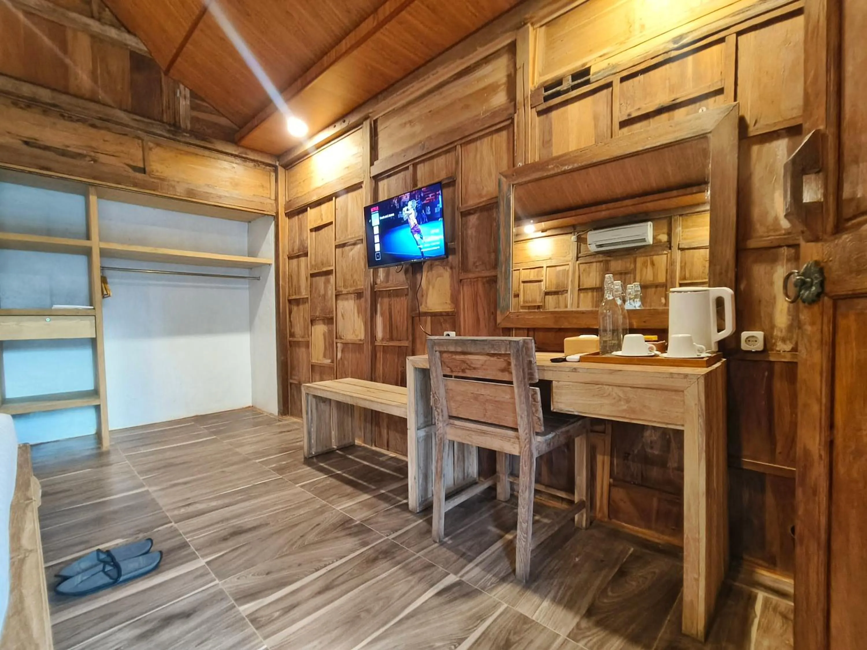 TV and multimedia in My Dream Bali Resort & Spa