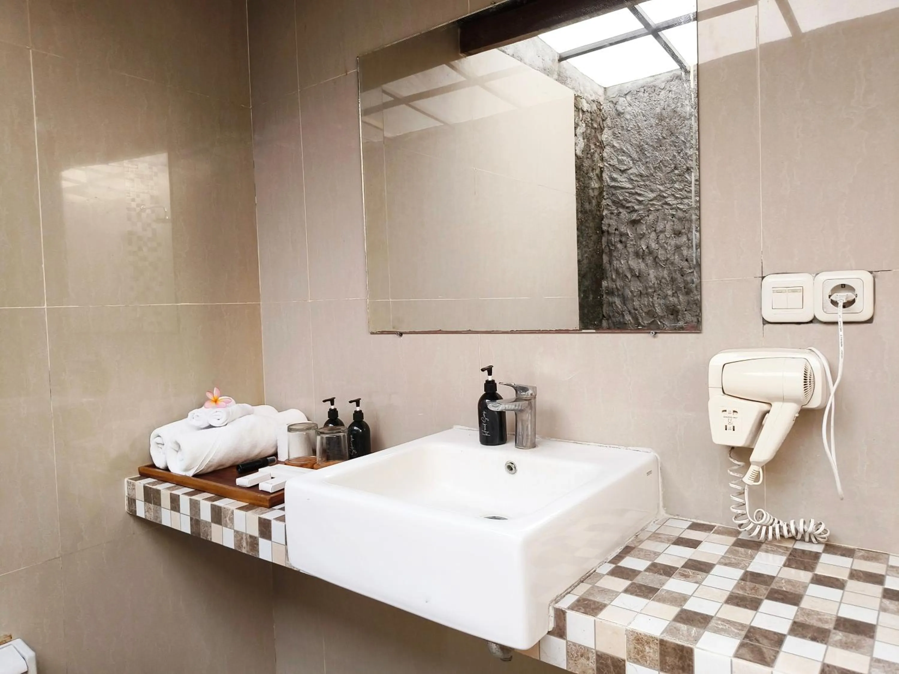 Shower, Bed in My Dream Bali Resort & Spa
