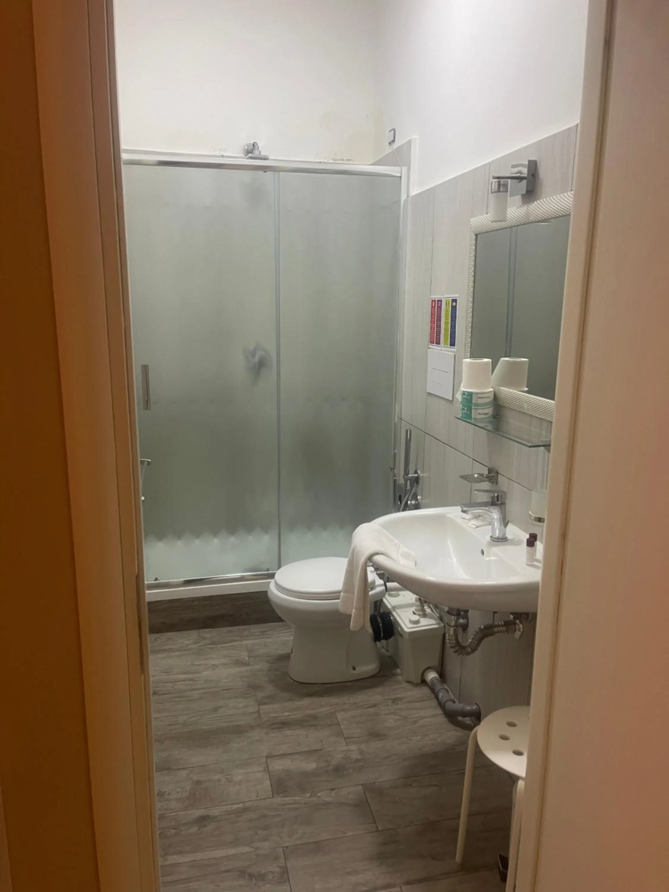 Shower in B&B Chez Moi