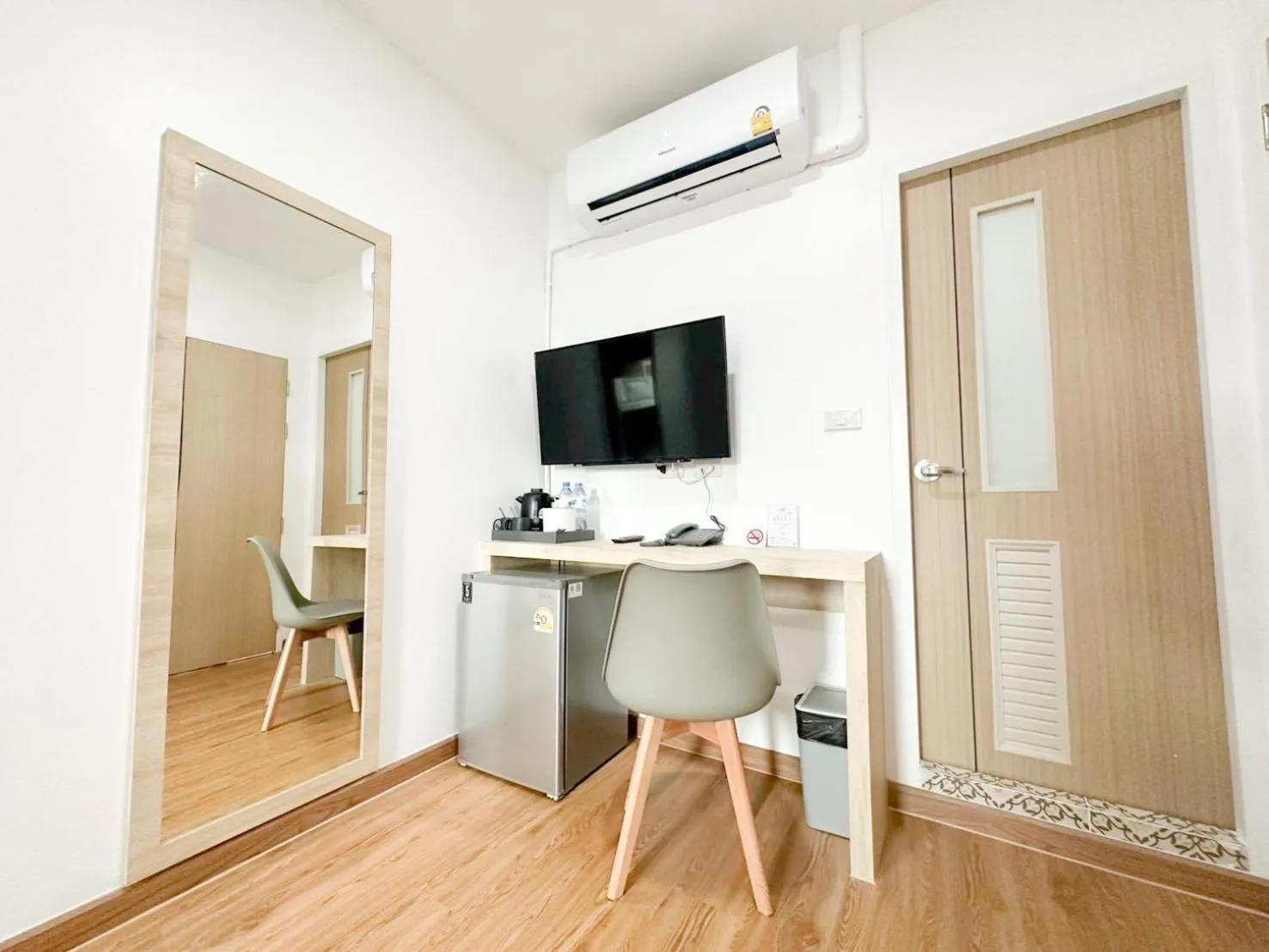 TV and multimedia in H-Banaat Hotel