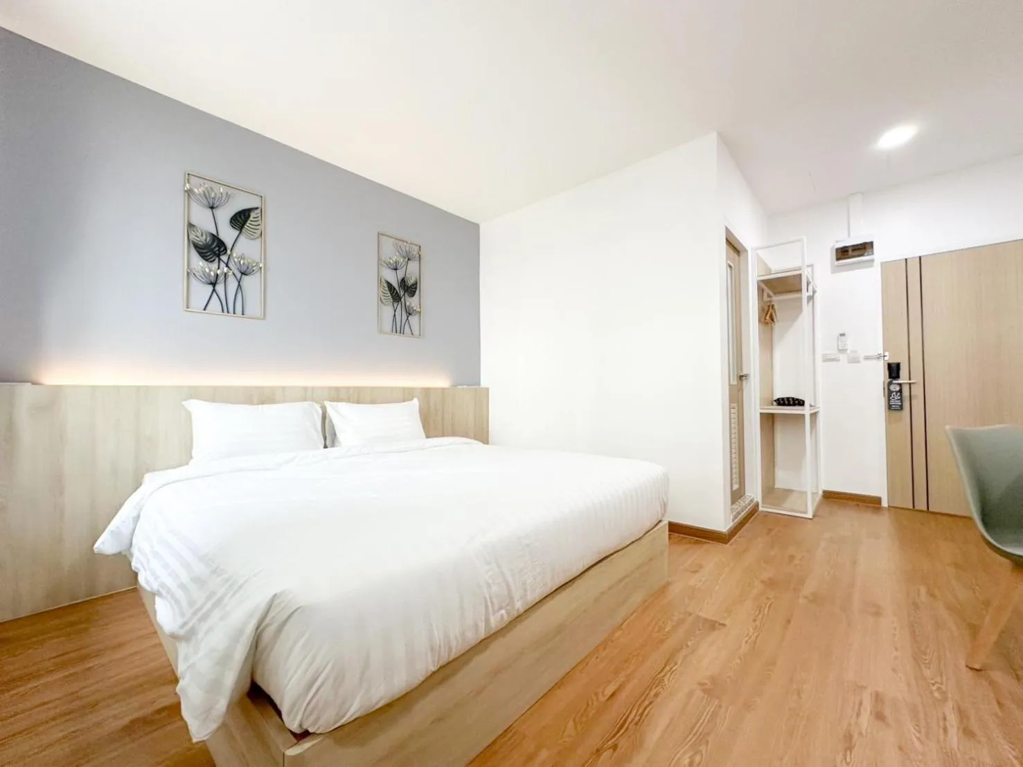 Bed in H-Banaat Hotel