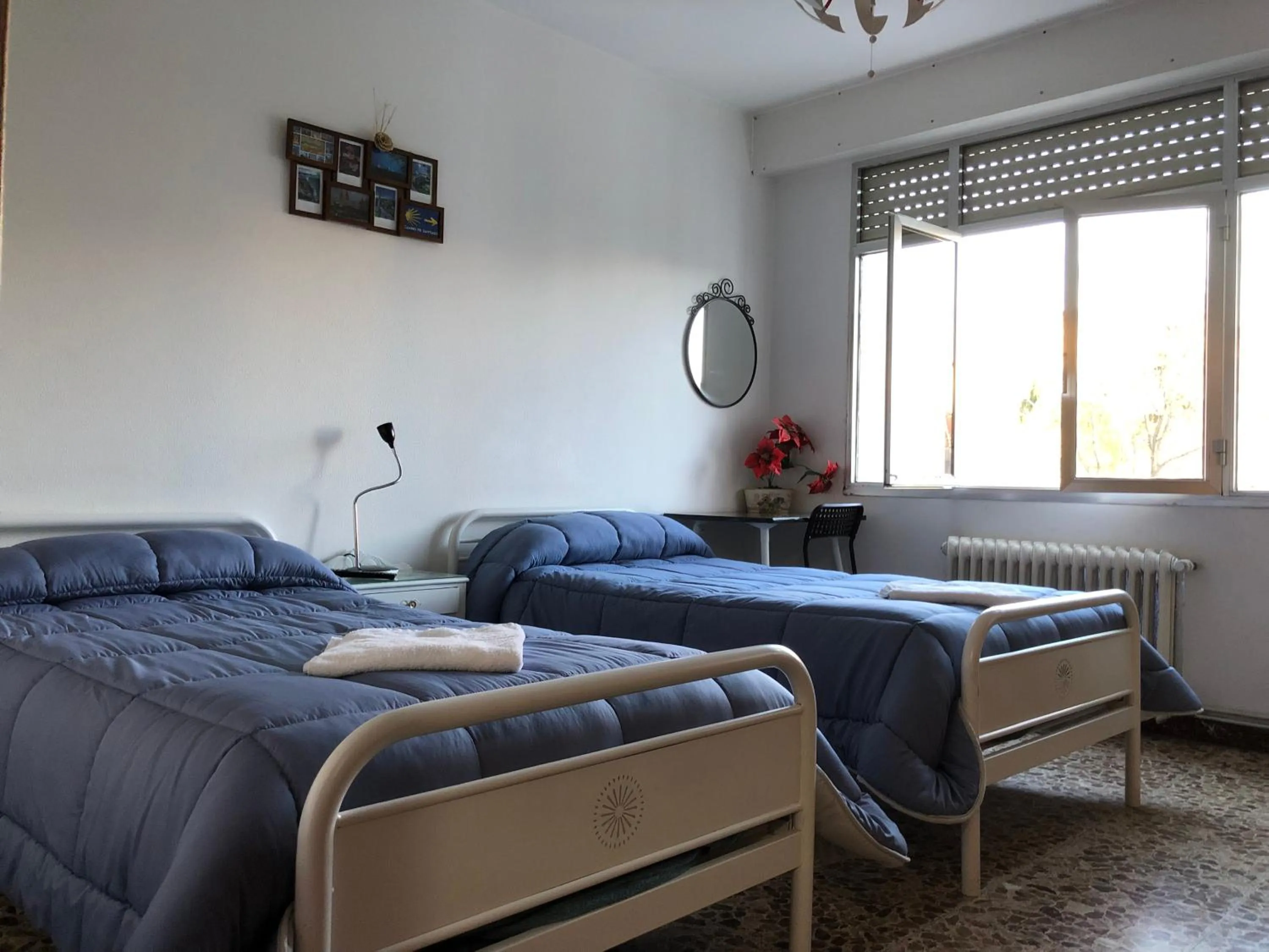 Bedroom, Bed in Hostal Costa Azul