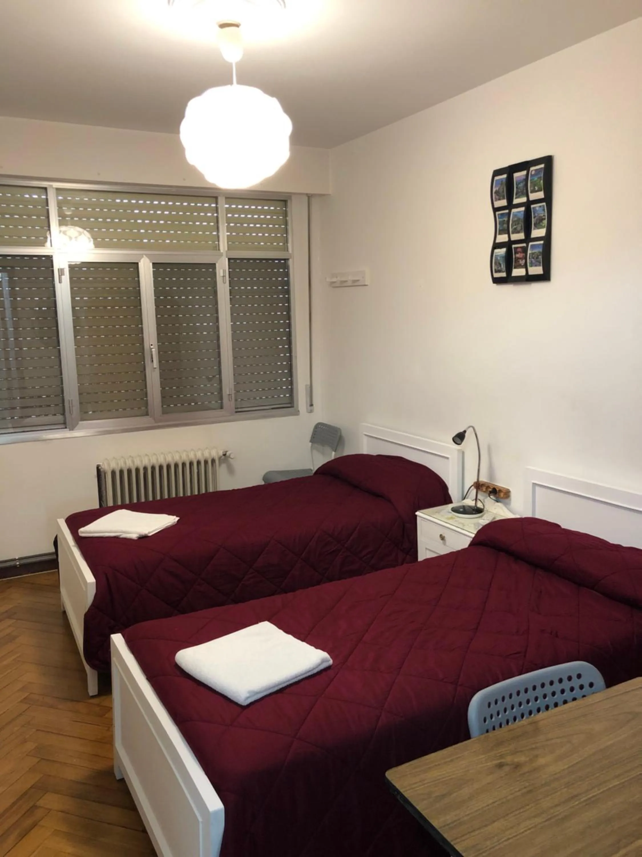 Photo of the whole room, Bed in Hostal Costa Azul