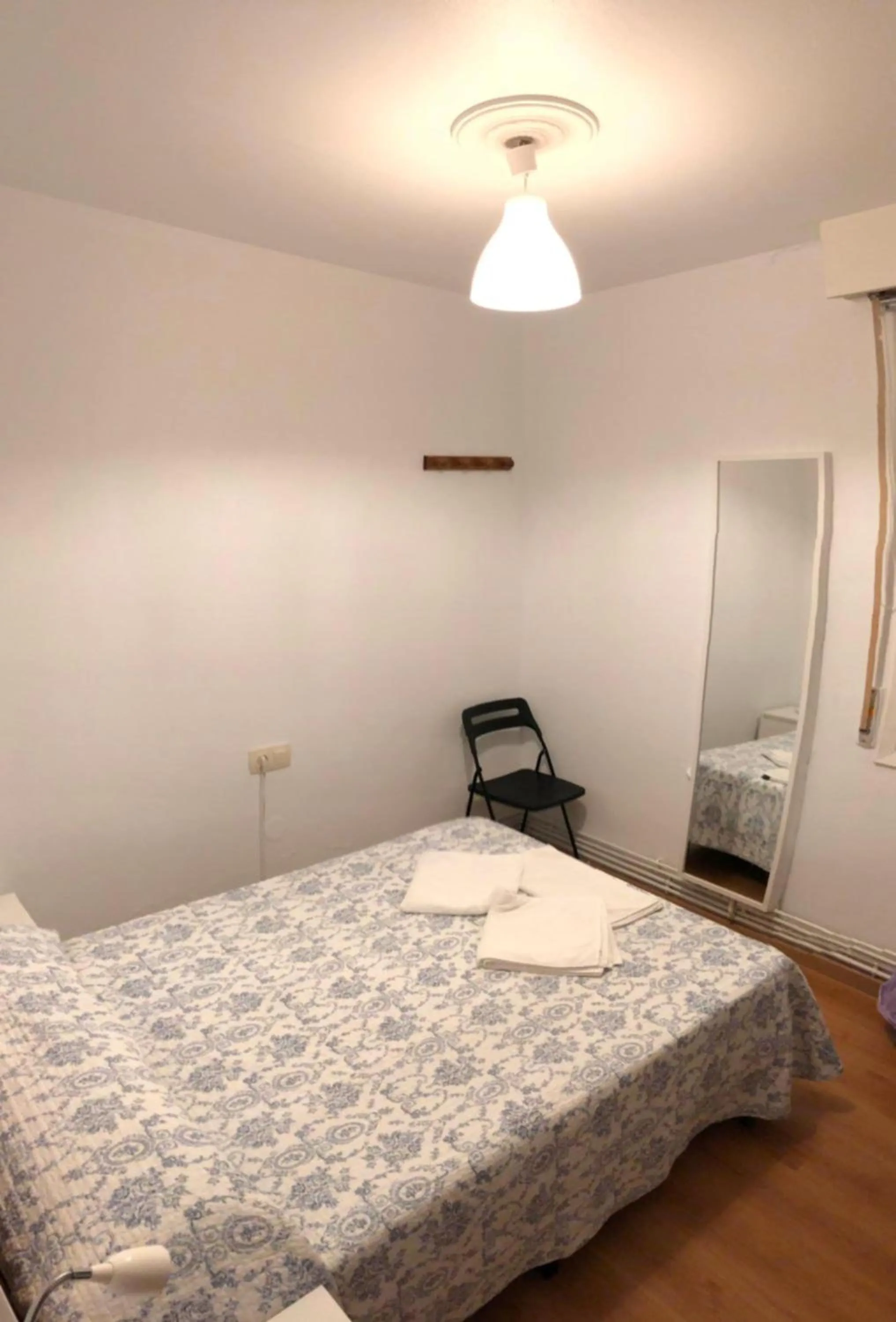 Photo of the whole room, Bed in Hostal Costa Azul