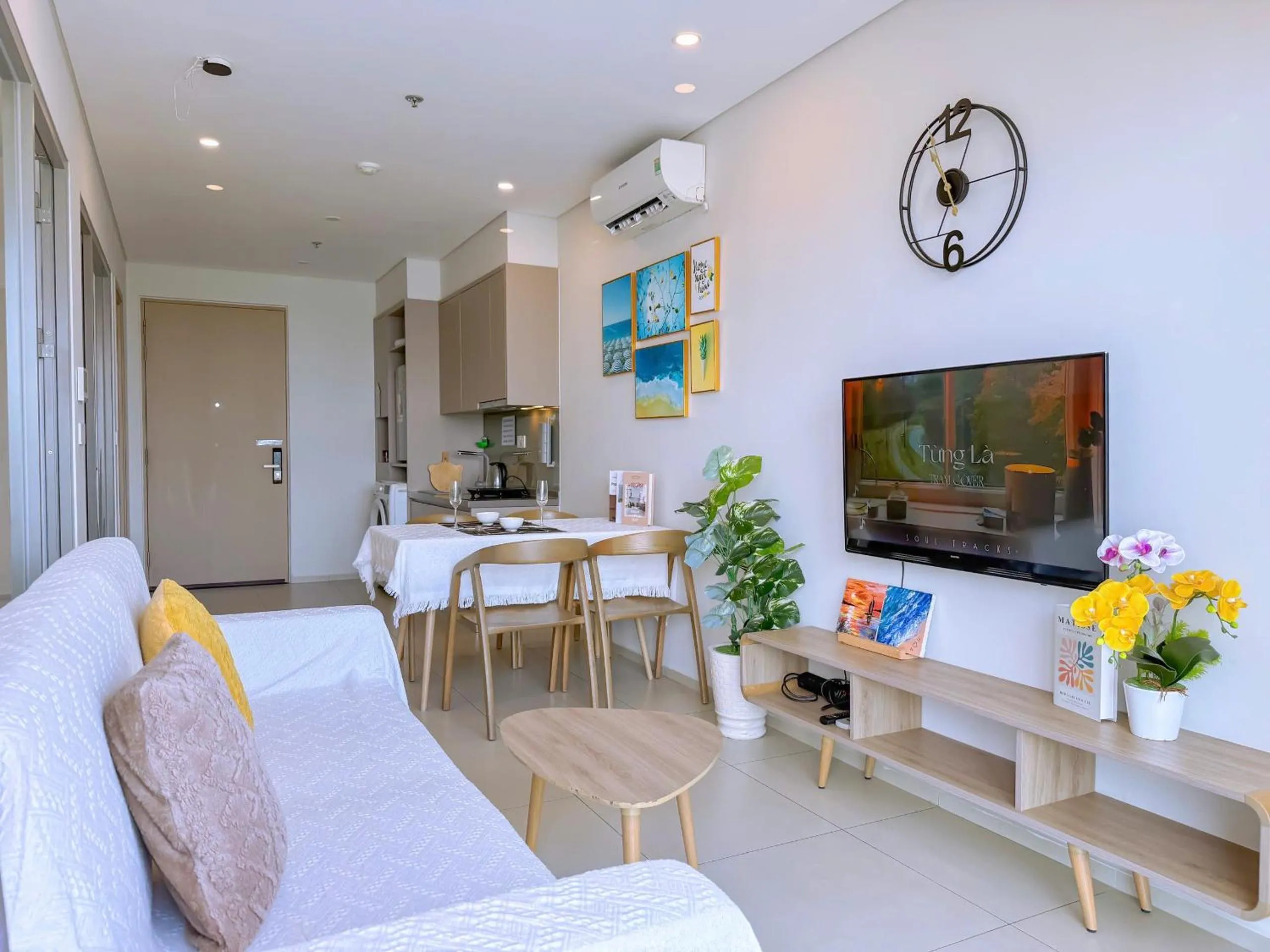 Communal lounge/ TV room in The Song Vung Tau Apartment