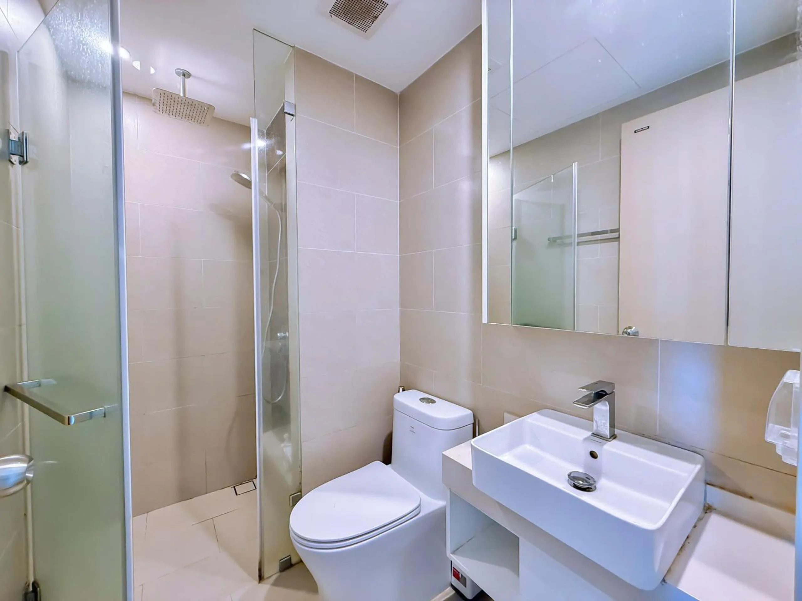 Toilet in The Song Vung Tau Apartment