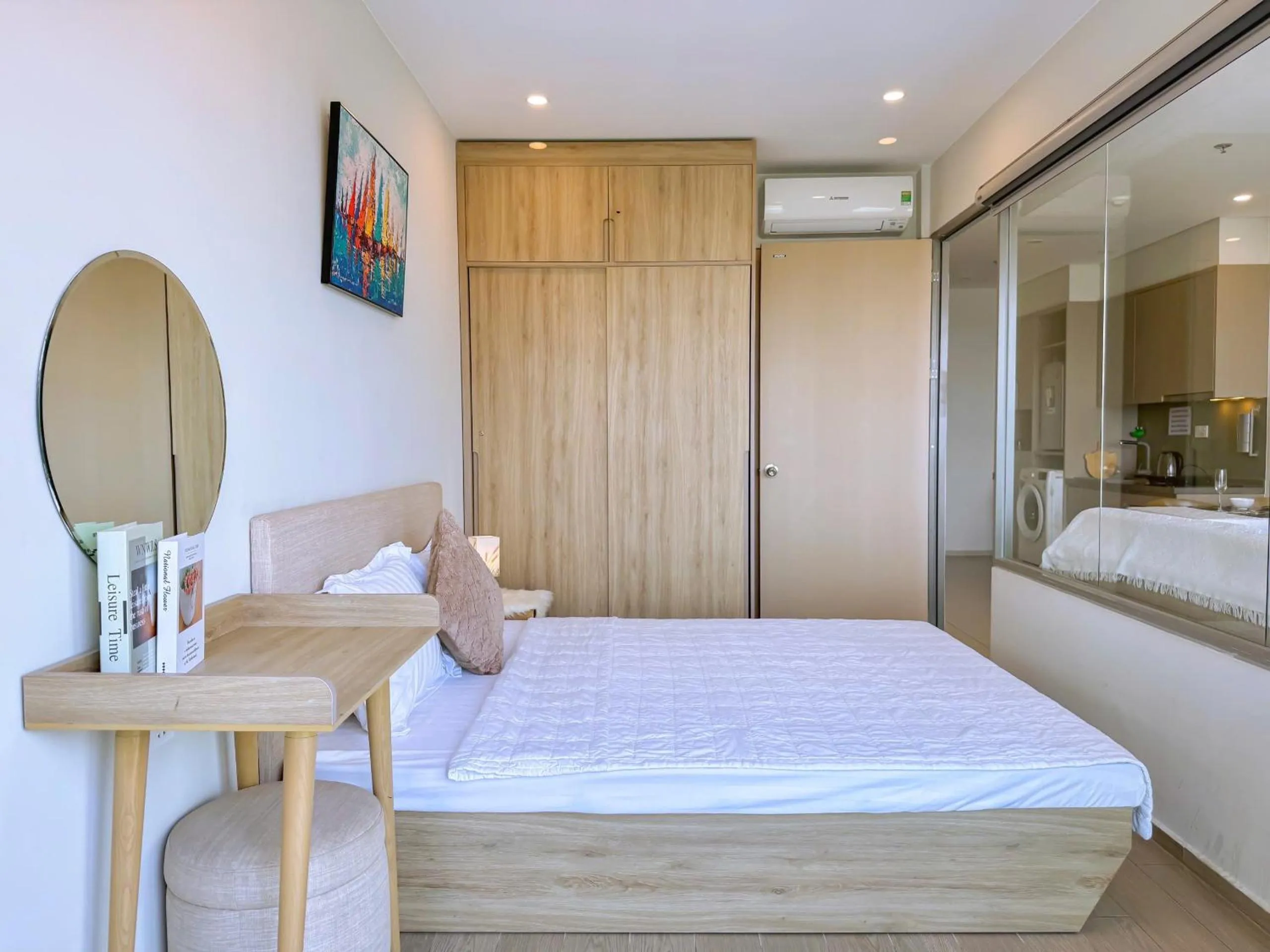 Bedroom, Bed in The Song Vung Tau Apartment