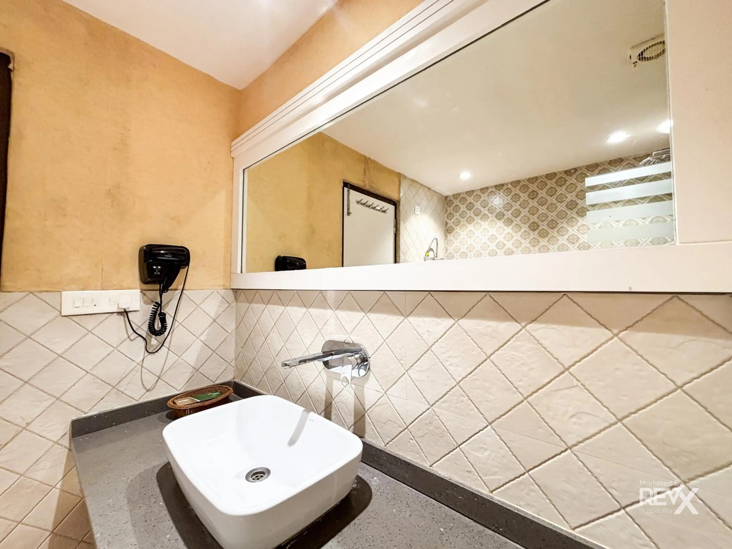 Shower in Green View by Green Tree Hotels