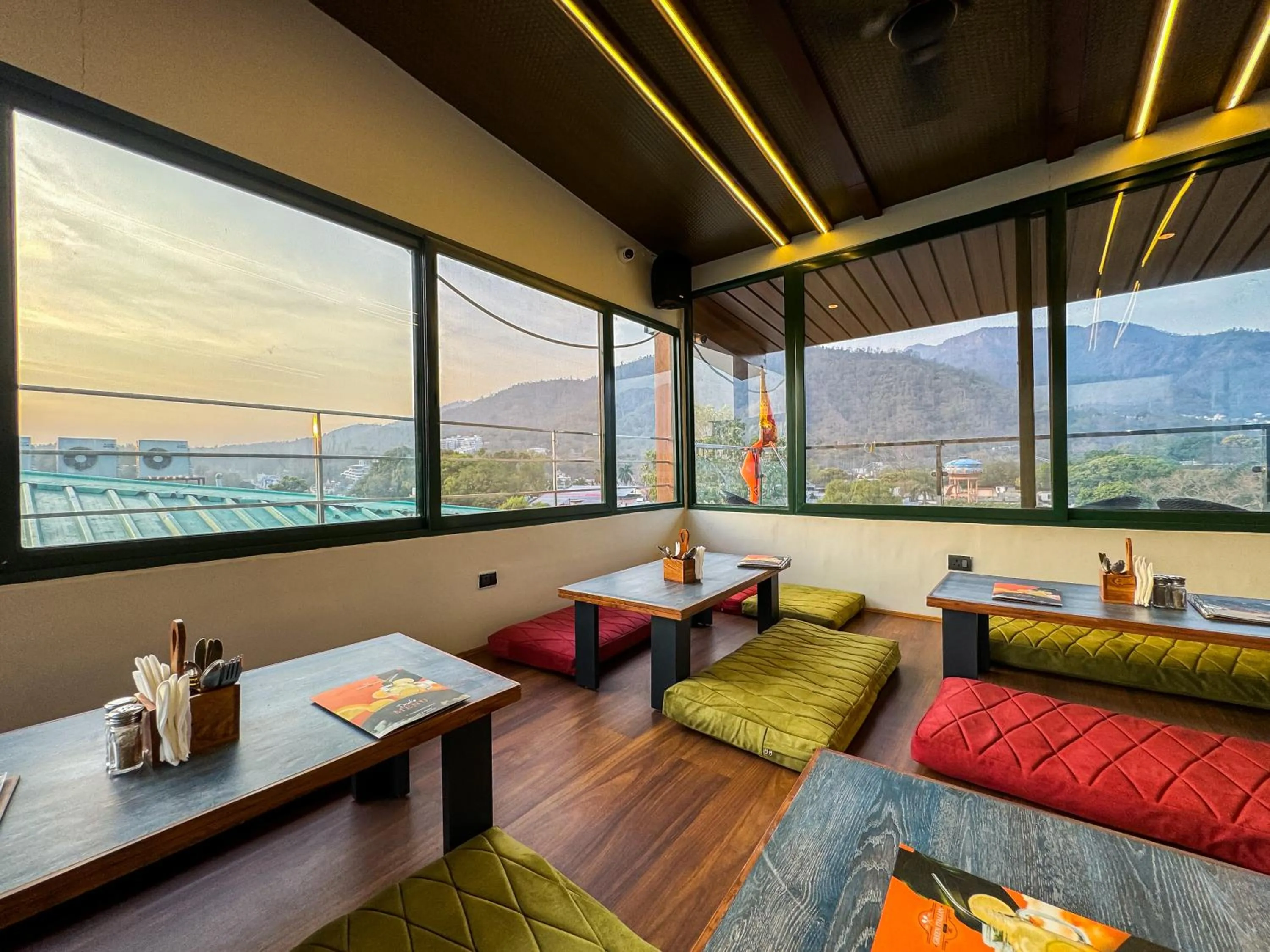 Seating area in Green View by Green Tree Hotels