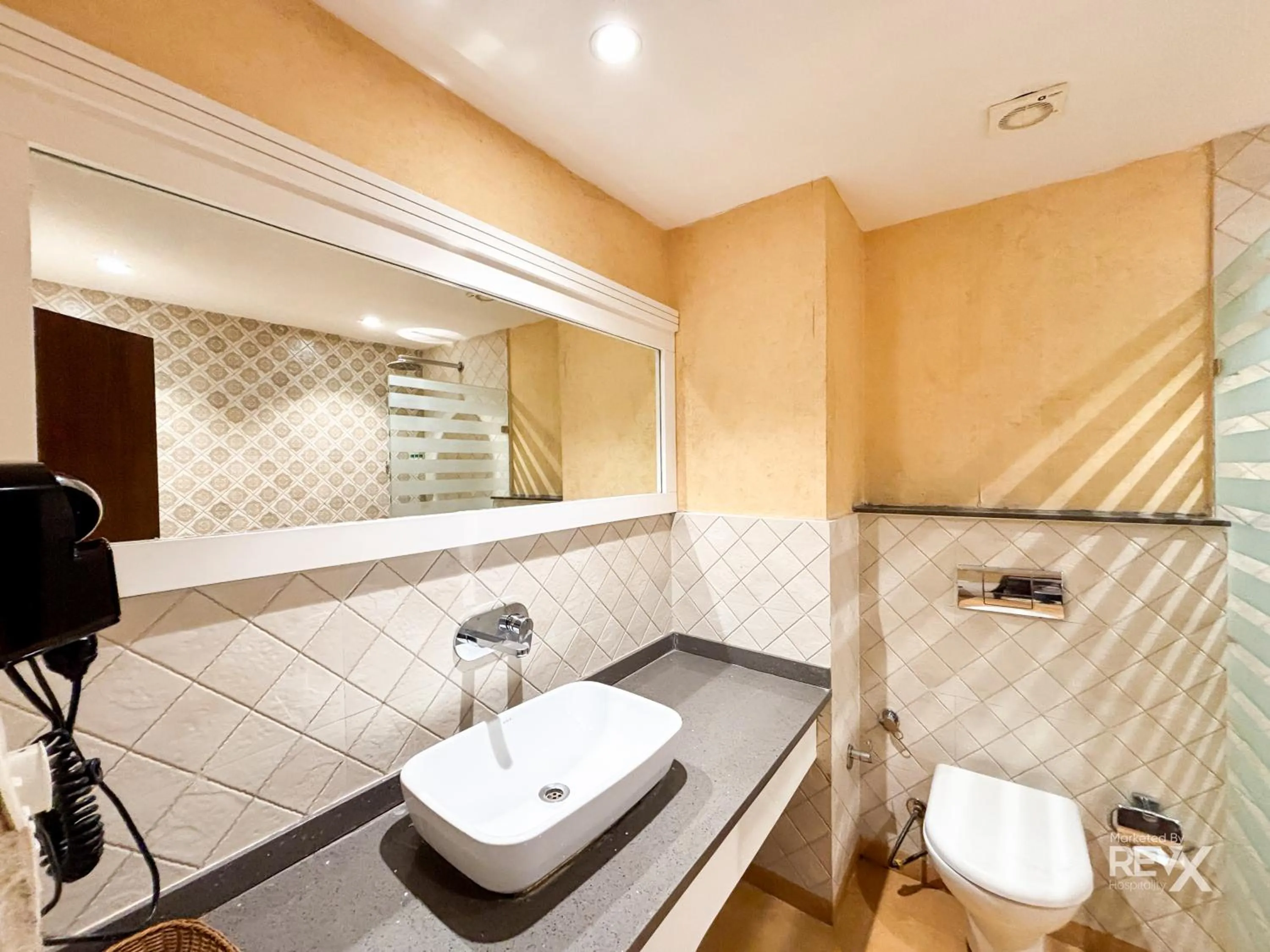 Shower in Green View by Green Tree Hotels