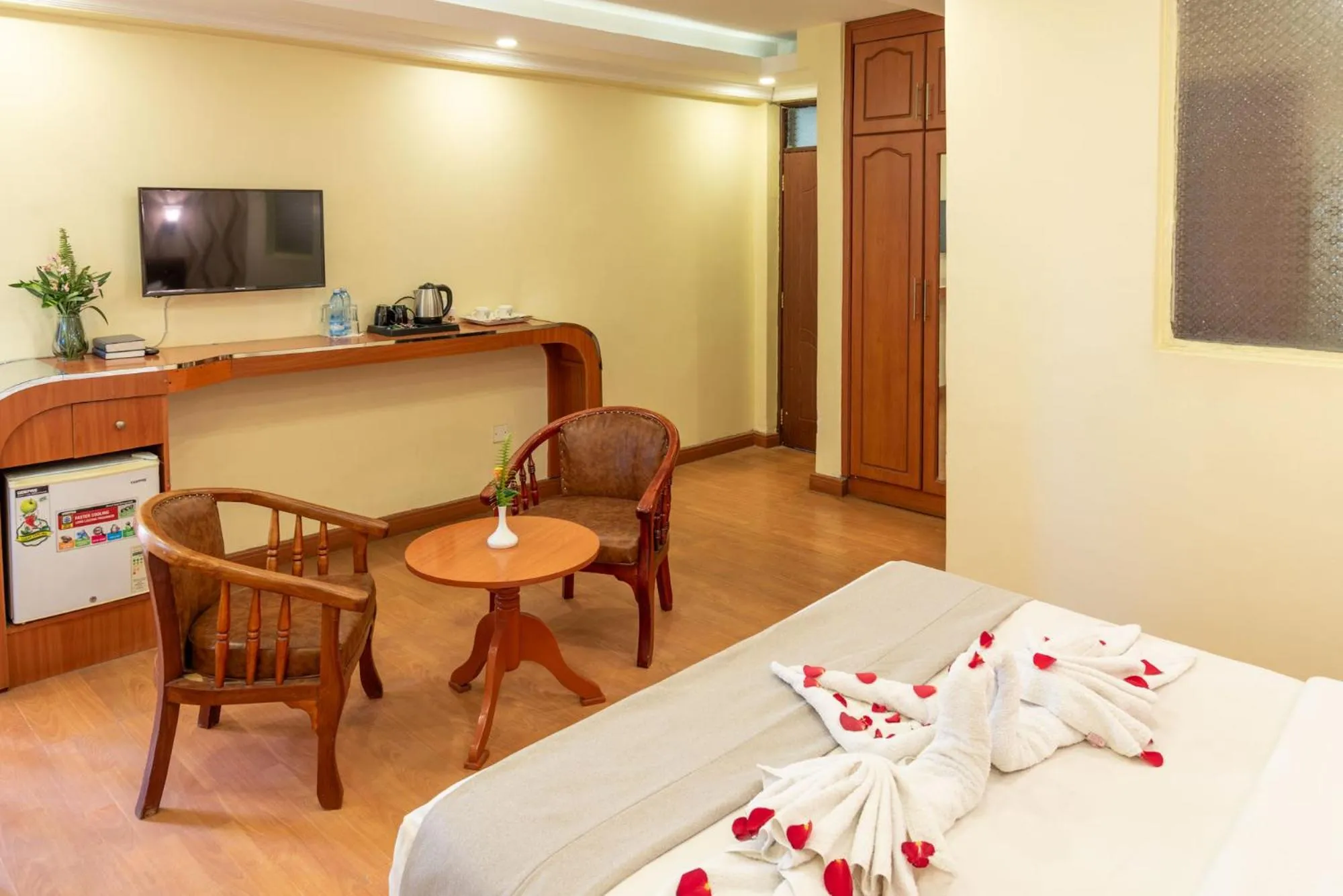 Bed in Hillcourt Resort and Spa