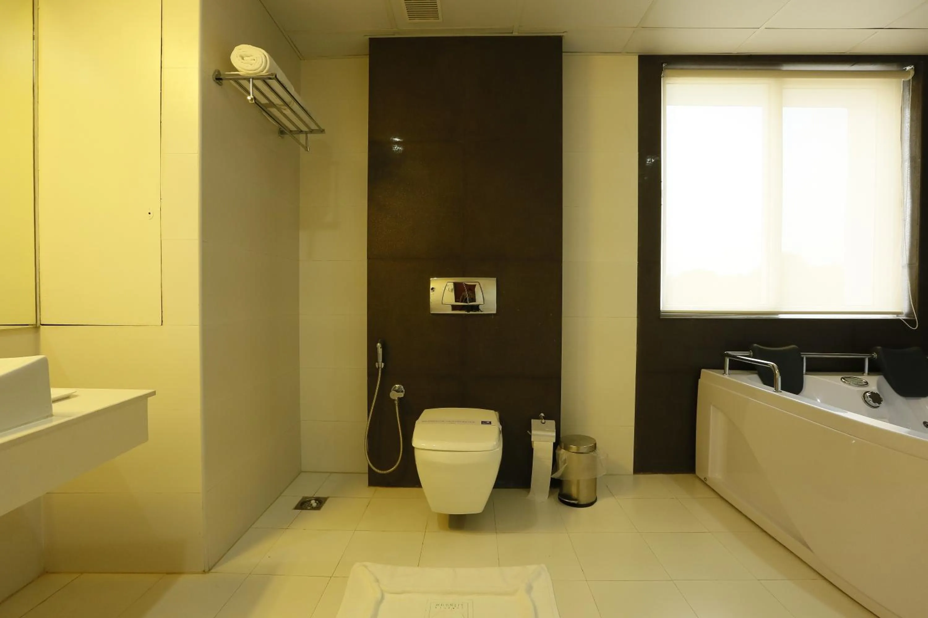 Bathroom in Hotel Moonlit Regency