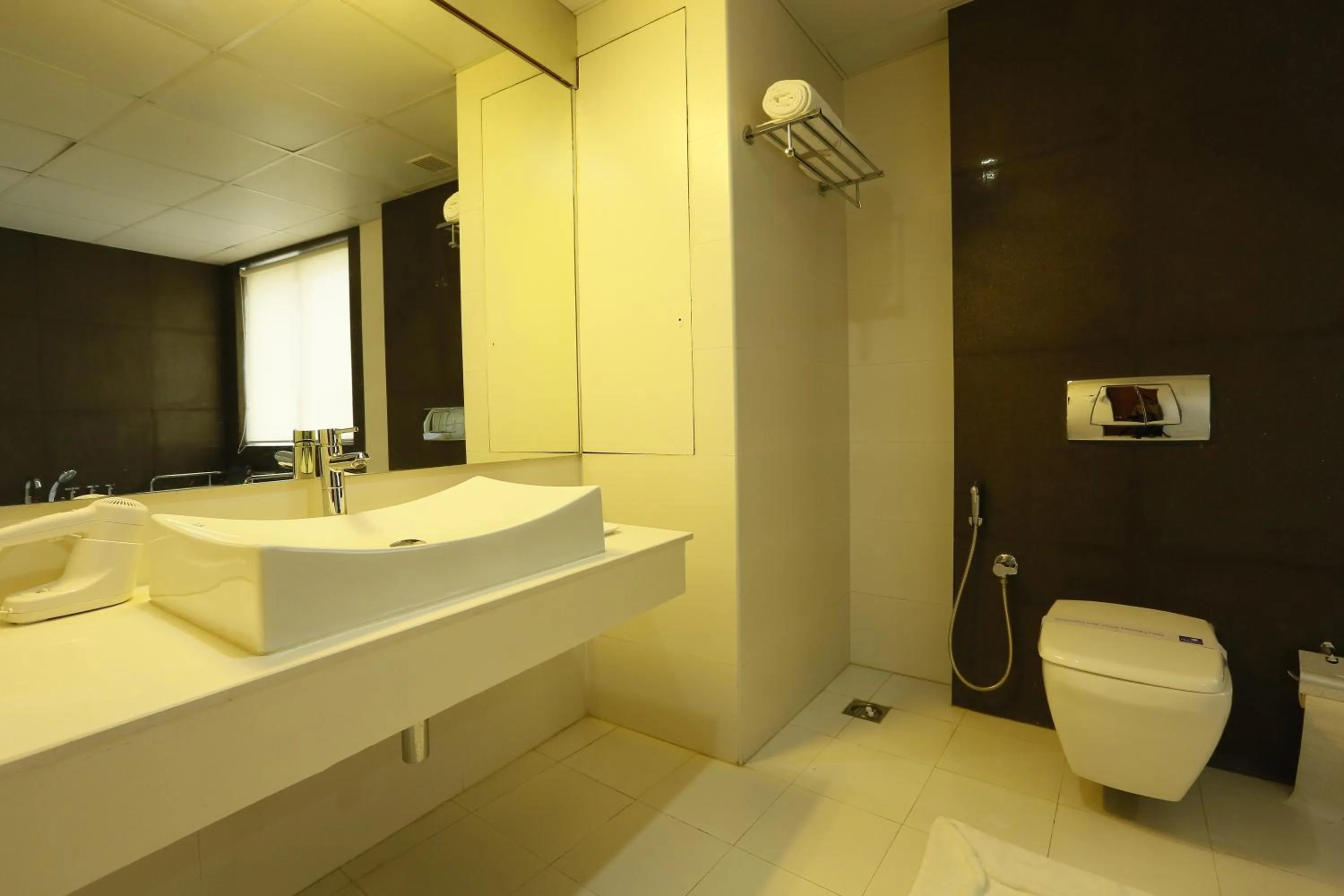 Bathroom in Hotel Moonlit Regency