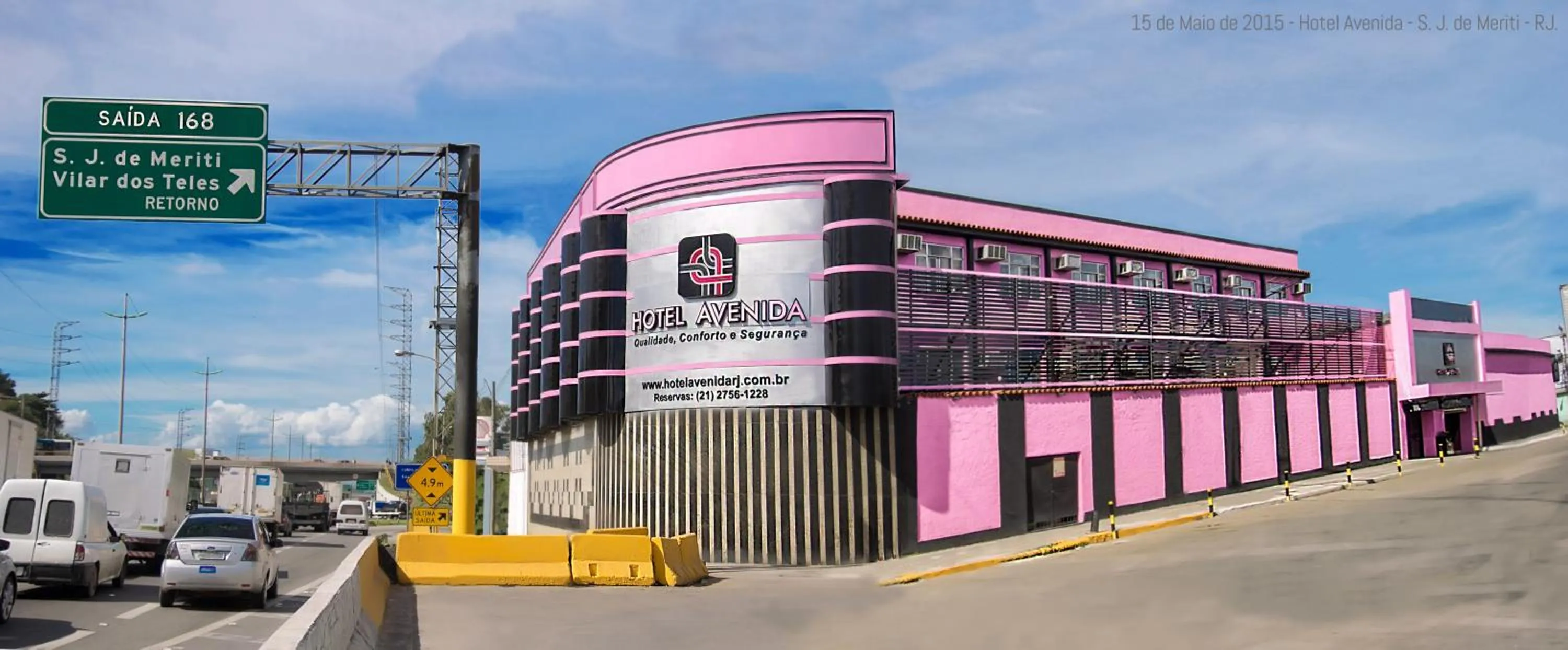 Property building in Hotel Avenida