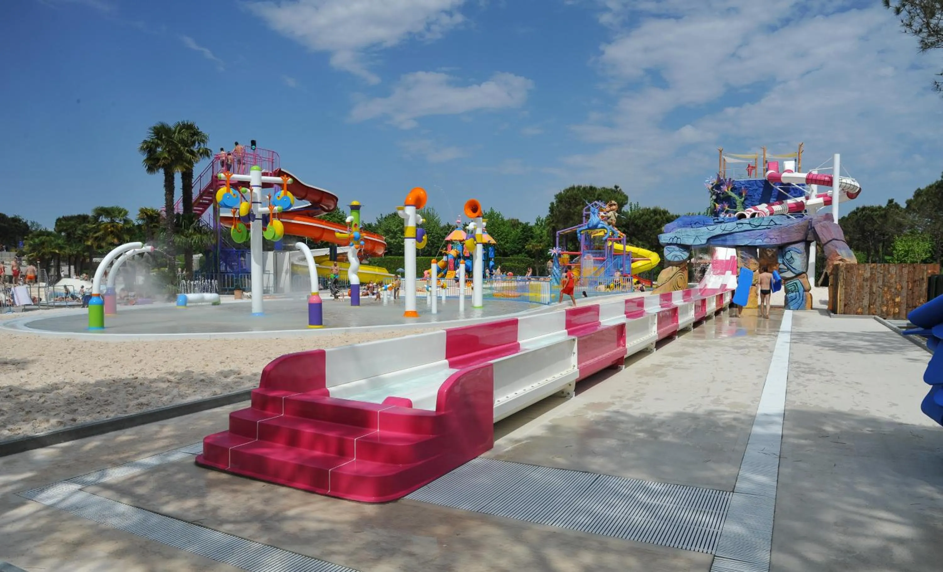 Swimming pool in Camping Union Lido