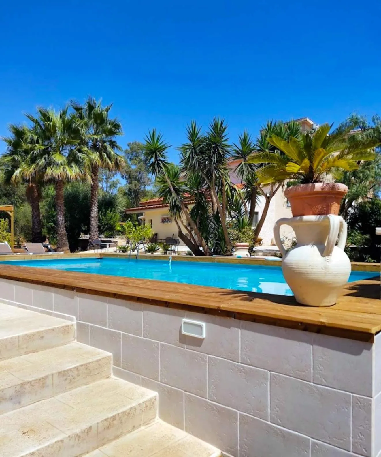 Swimming pool in La Maison One B&B