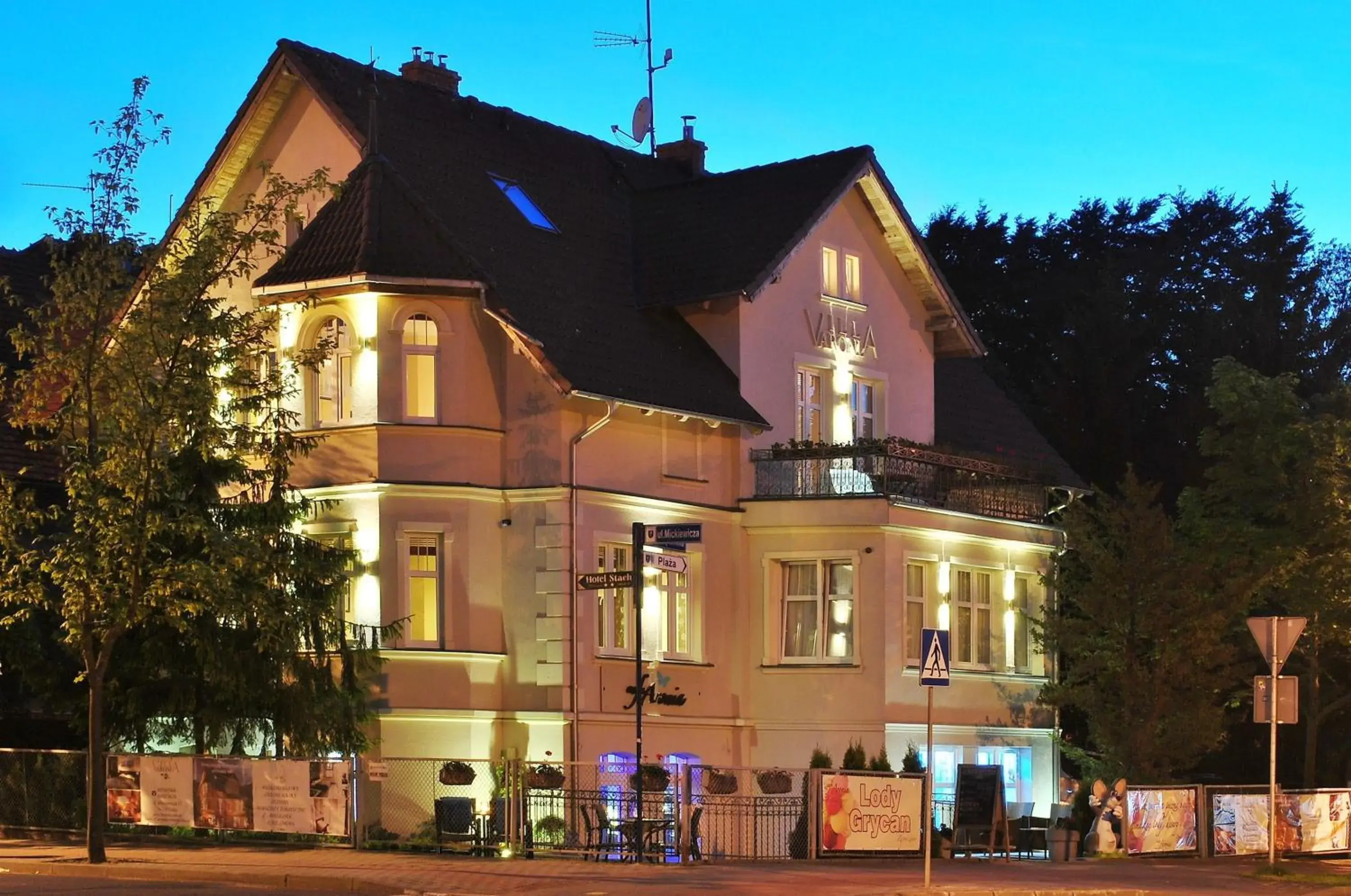 Villa Aronia pokoje z aneksem kuchennym Villa Aronia pokoje z aneksem kuchennym