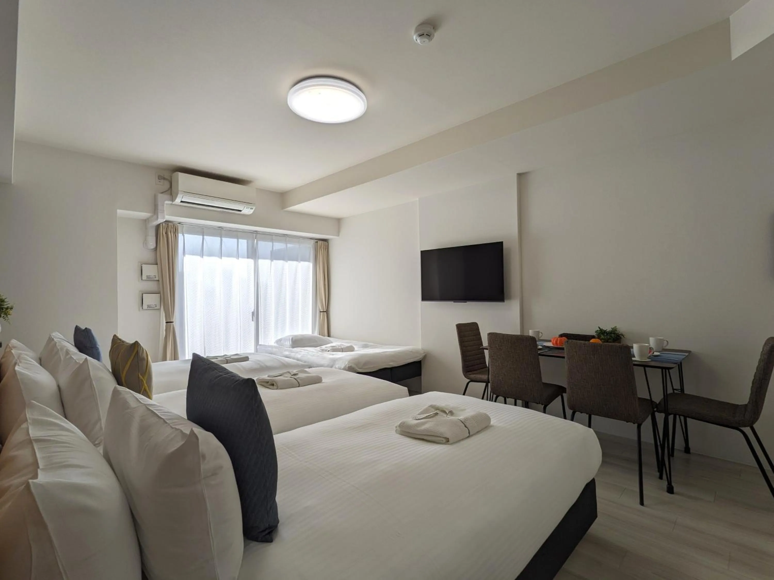 Bed in ESLEAD HOTEL Osaka Shinsaibashi