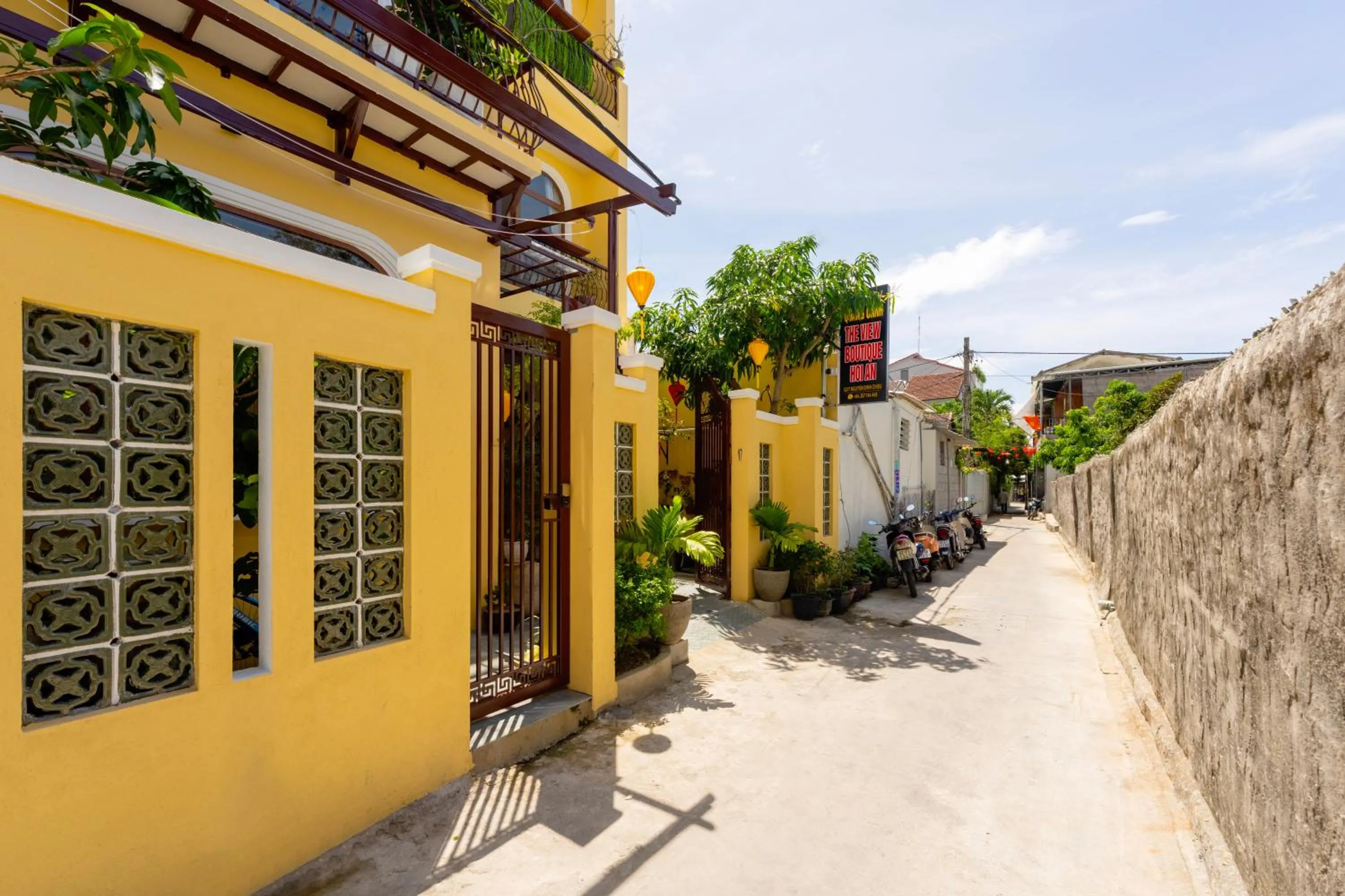 Day in The View Boutique Hoi An