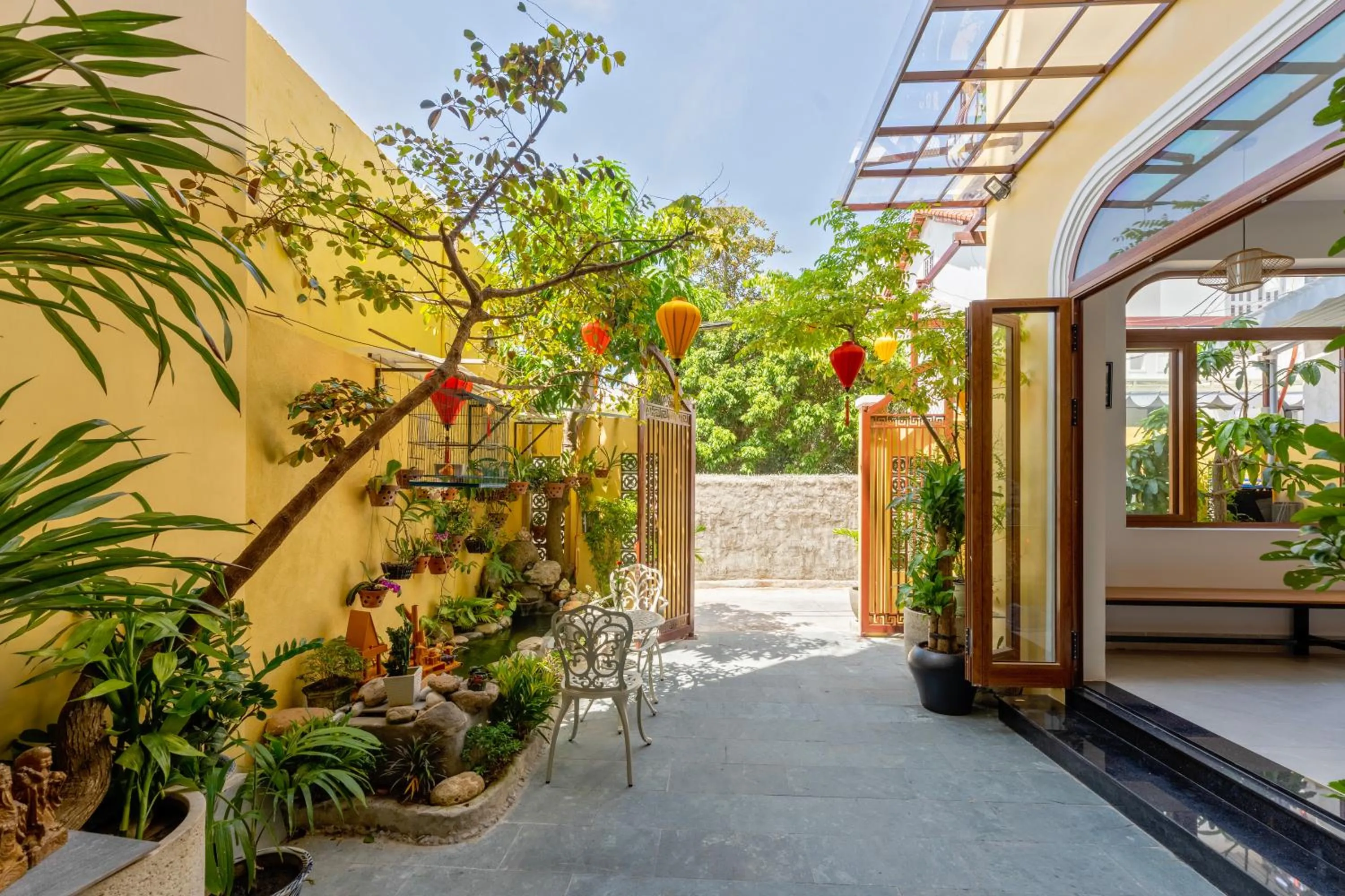 Patio in The View Boutique Hoi An