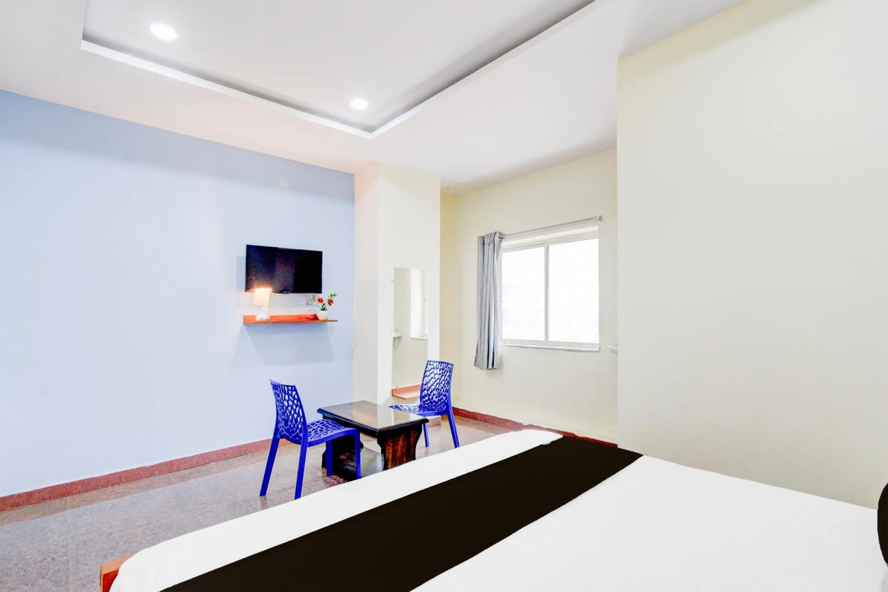 Bedroom, Bed in Hotel O SRINIVASA RESIDENCY