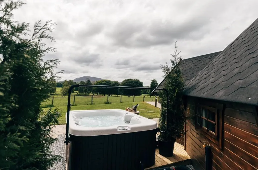 Hot Tub in Cornhill Castle