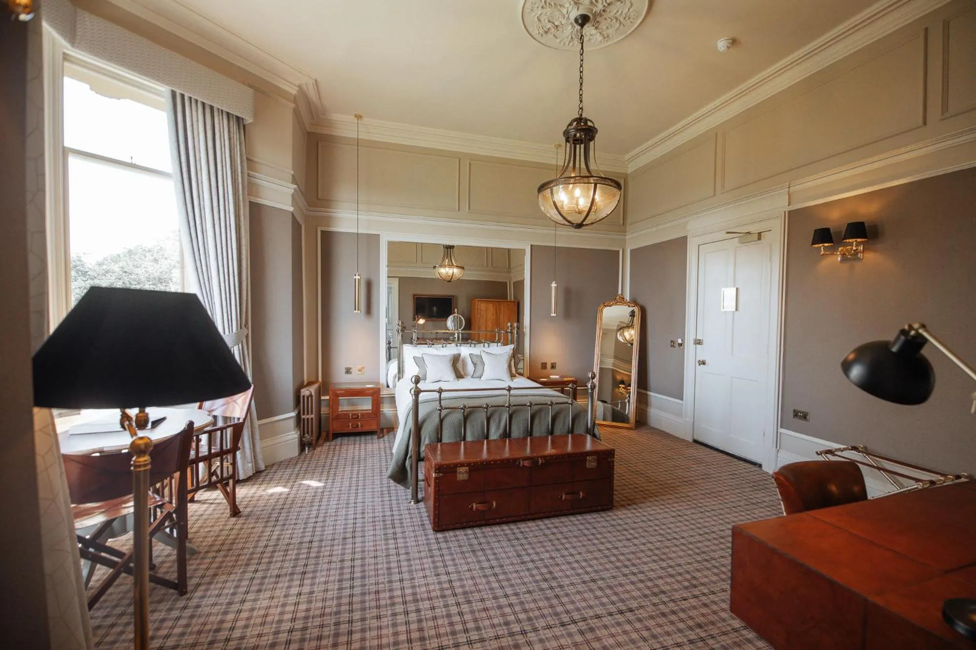 Bedroom in Cornhill Castle
