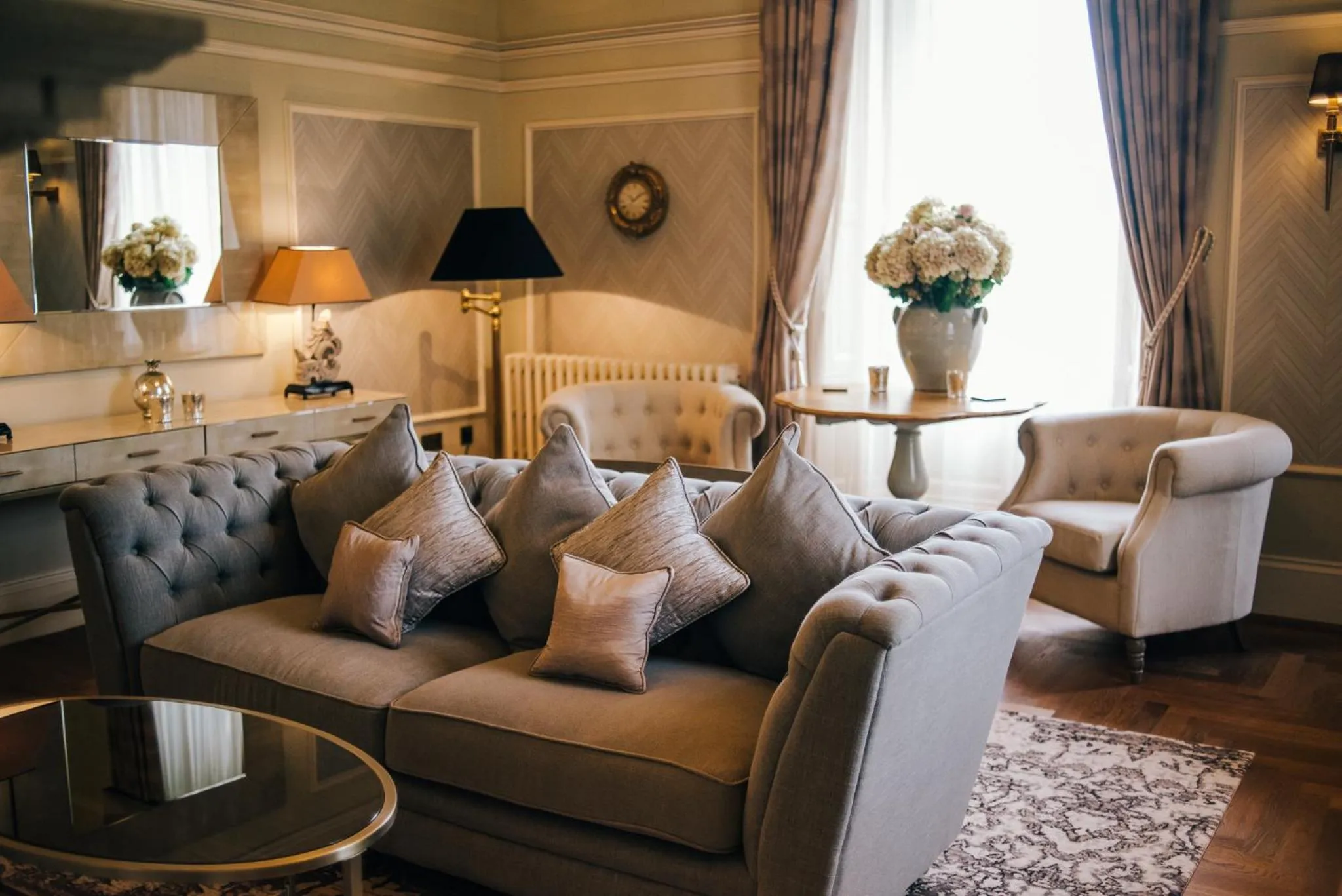 Living room in Cornhill Castle