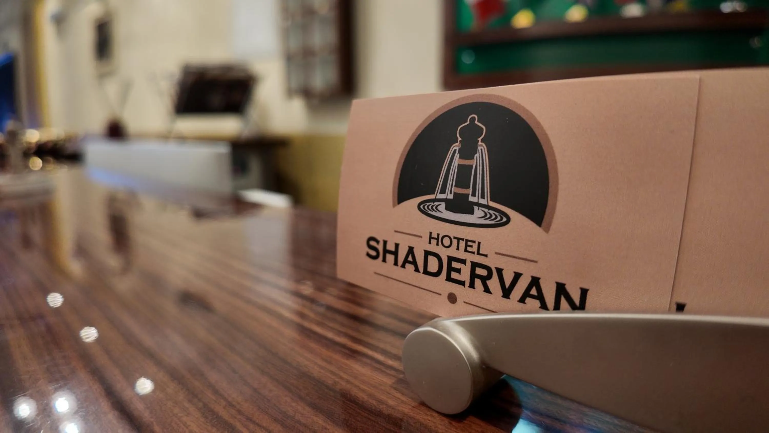 Hotel Shadervan
