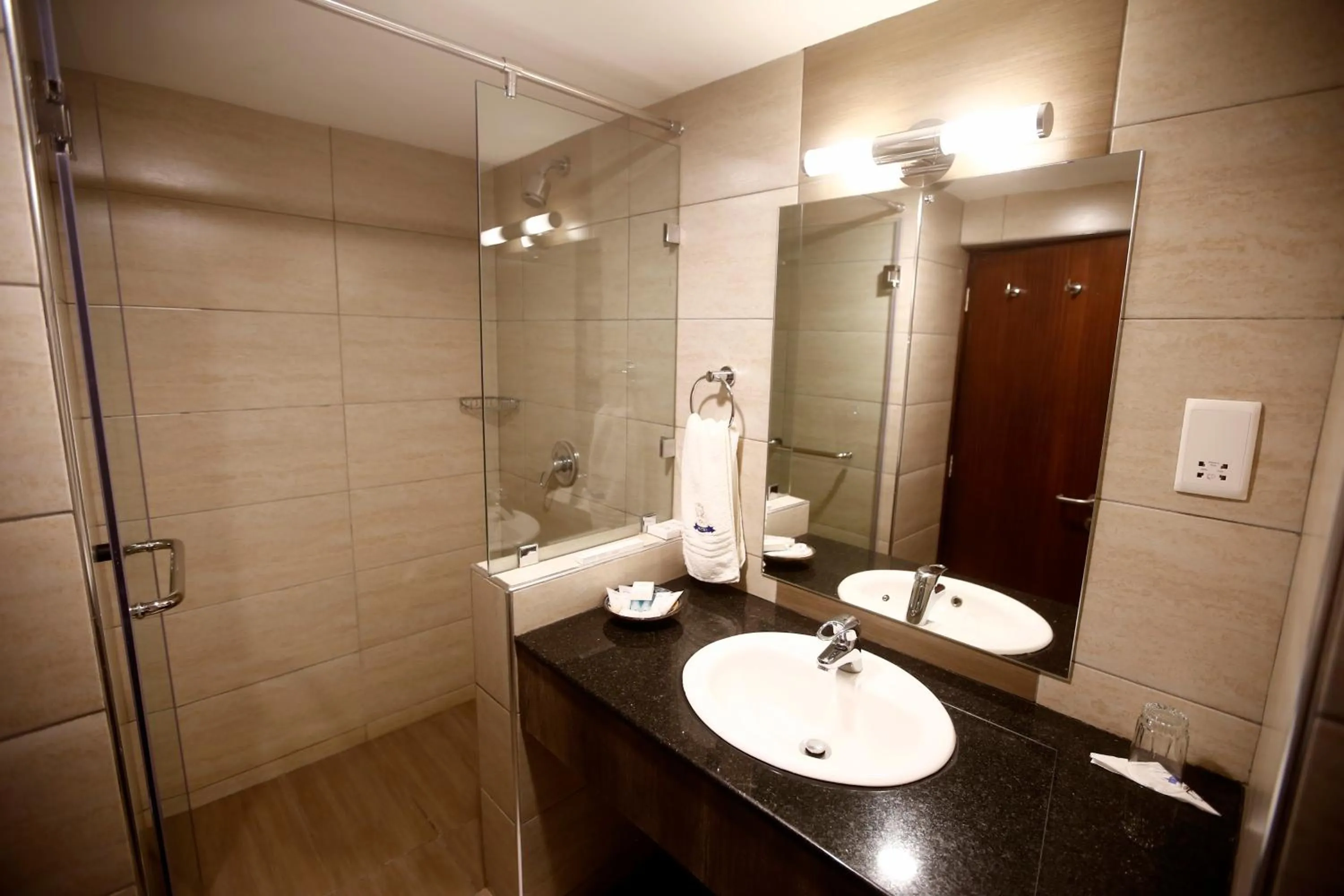 Bathroom in Merica Hotel