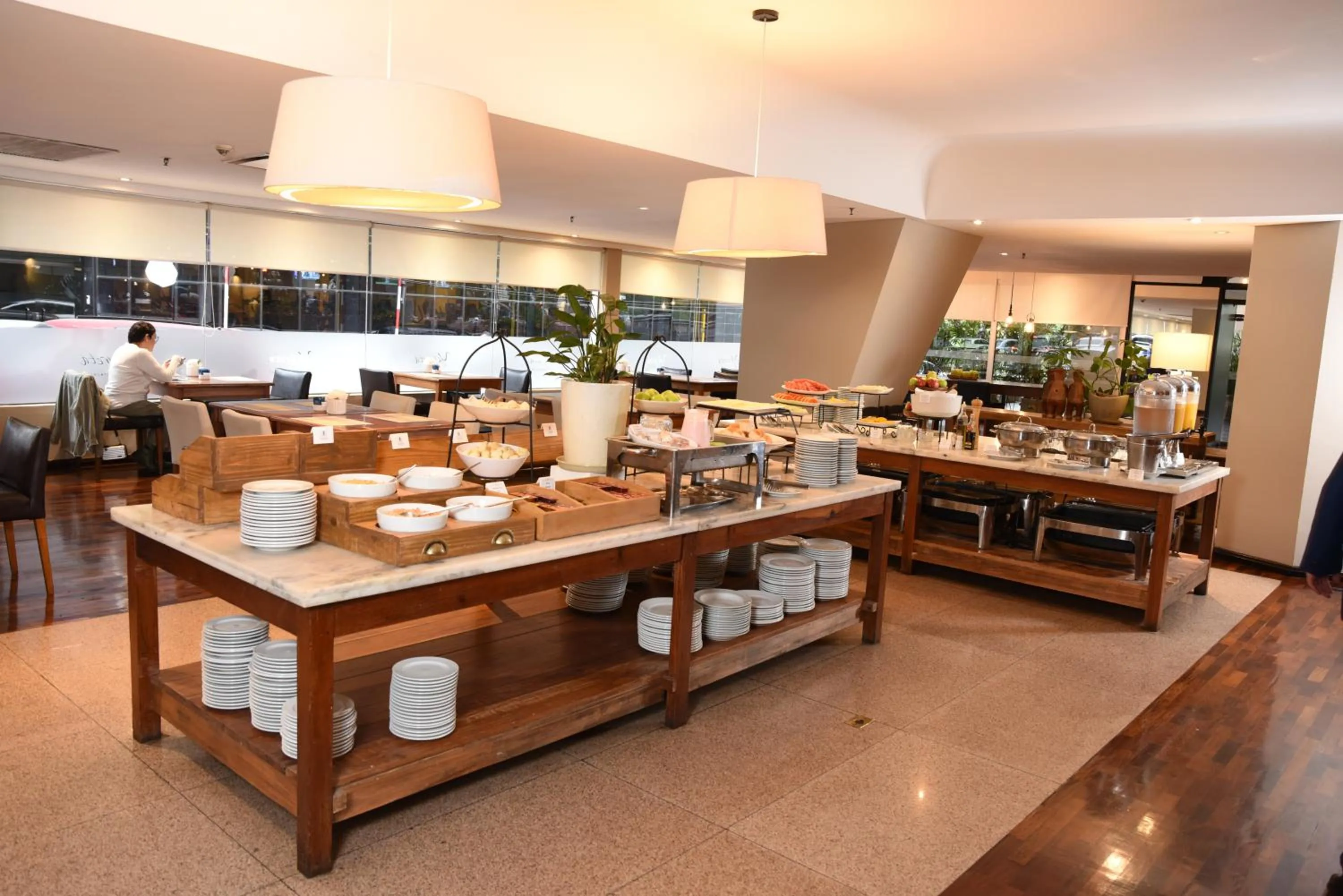 Restaurant/places to eat in Hotel Guarani Asuncion