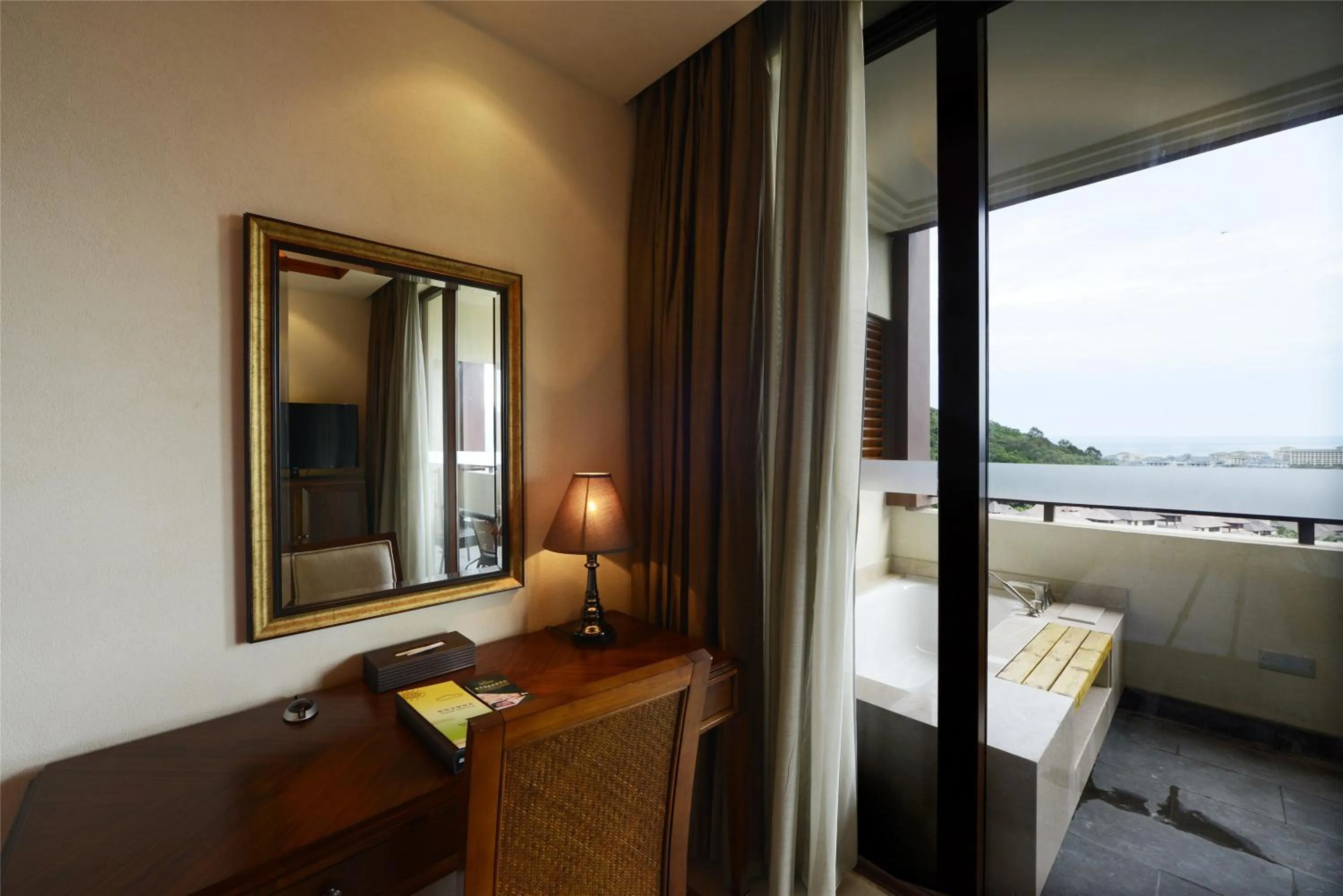 Balcony/Terrace in Stony Brook Villa Jianguo Resort Sanya