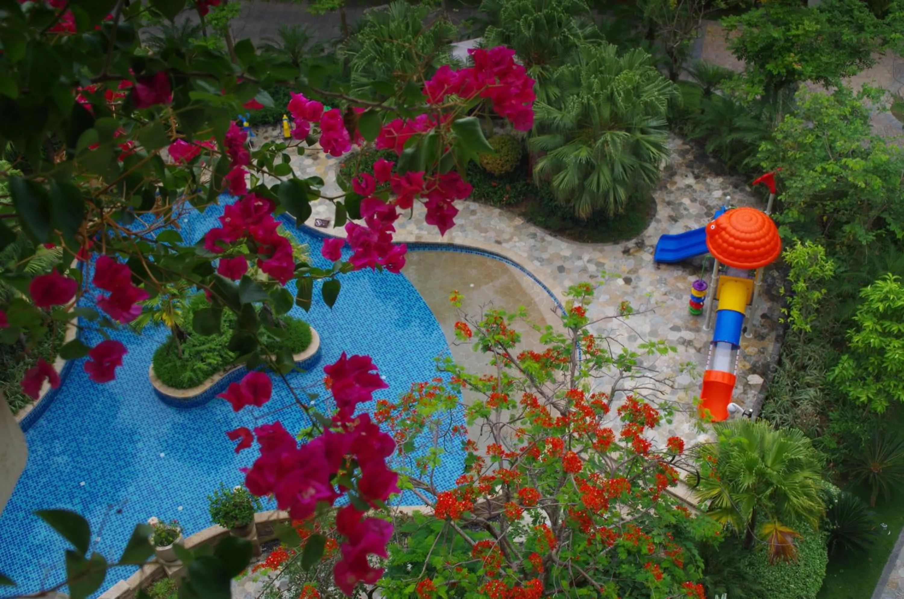 Swimming pool in Stony Brook Villa Jianguo Resort Sanya