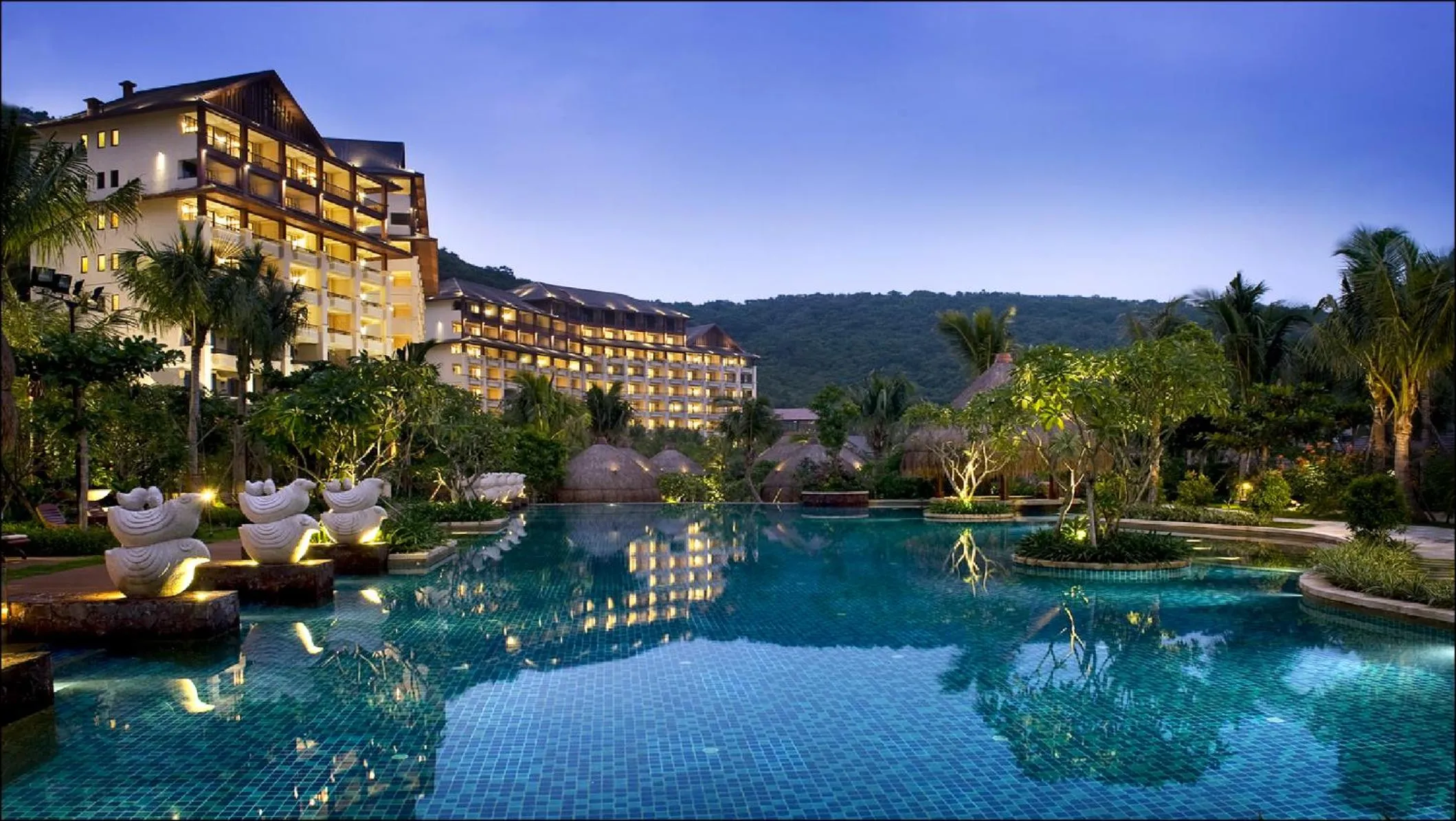 Property building in Stony Brook Villa Jianguo Resort Sanya