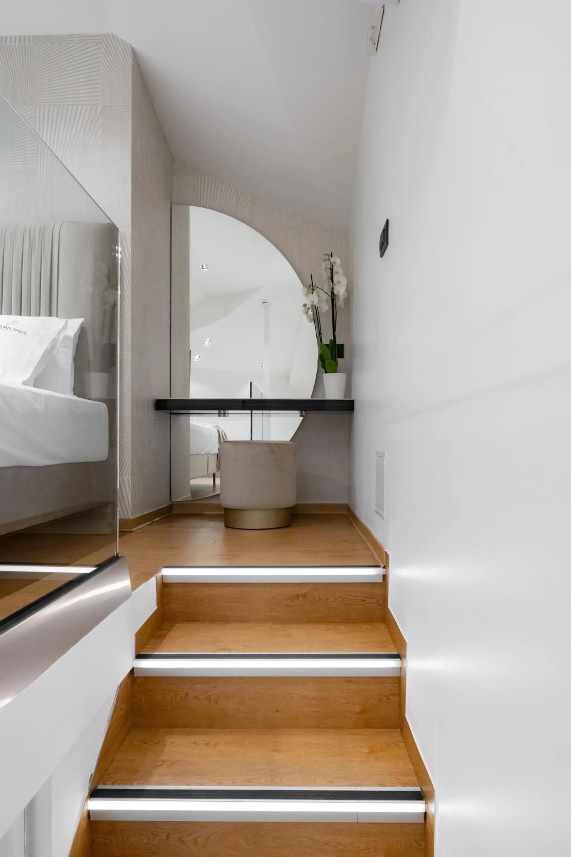 Bed in Aeolian Spirit Suites