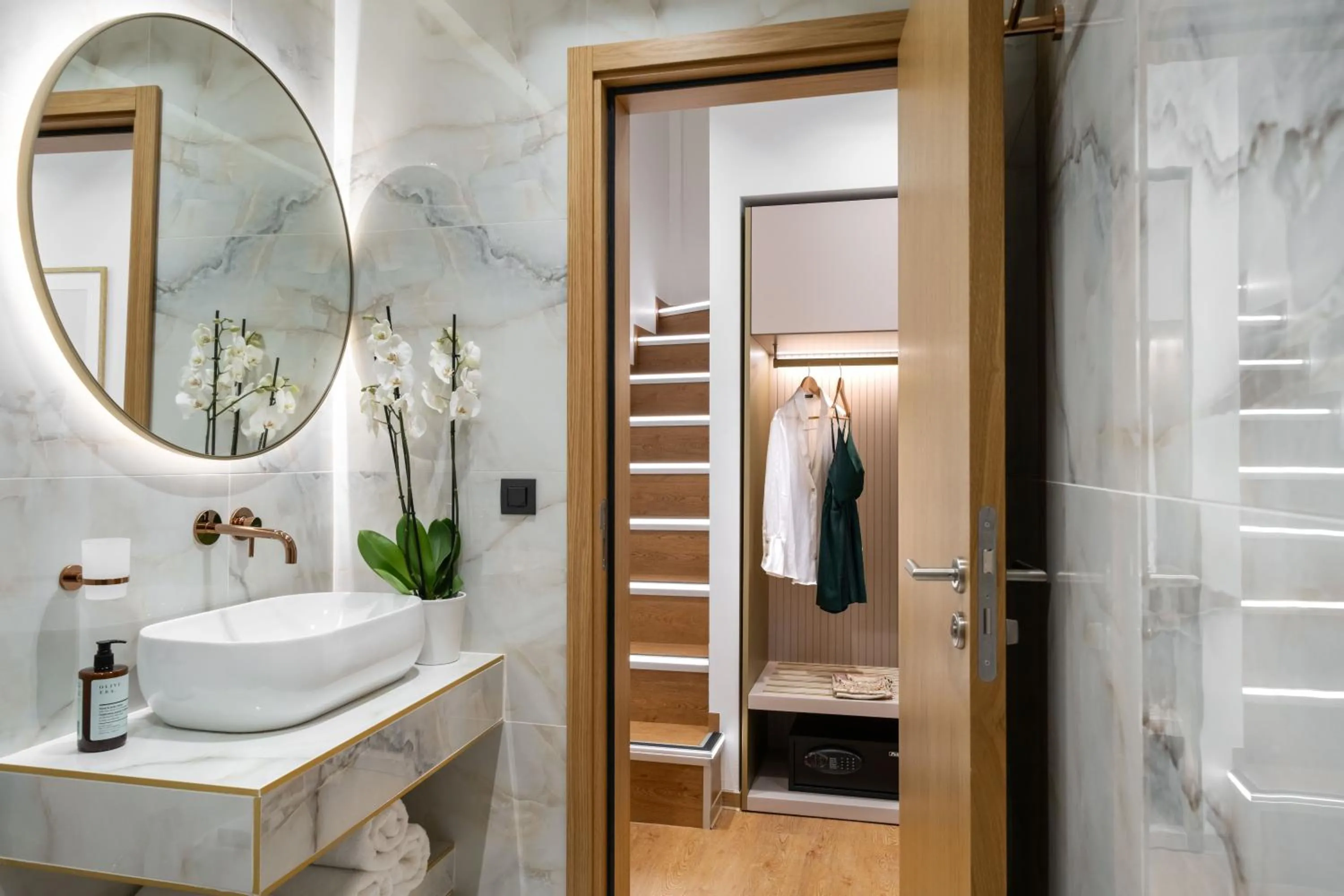 Bathroom in Aeolian Spirit Suites