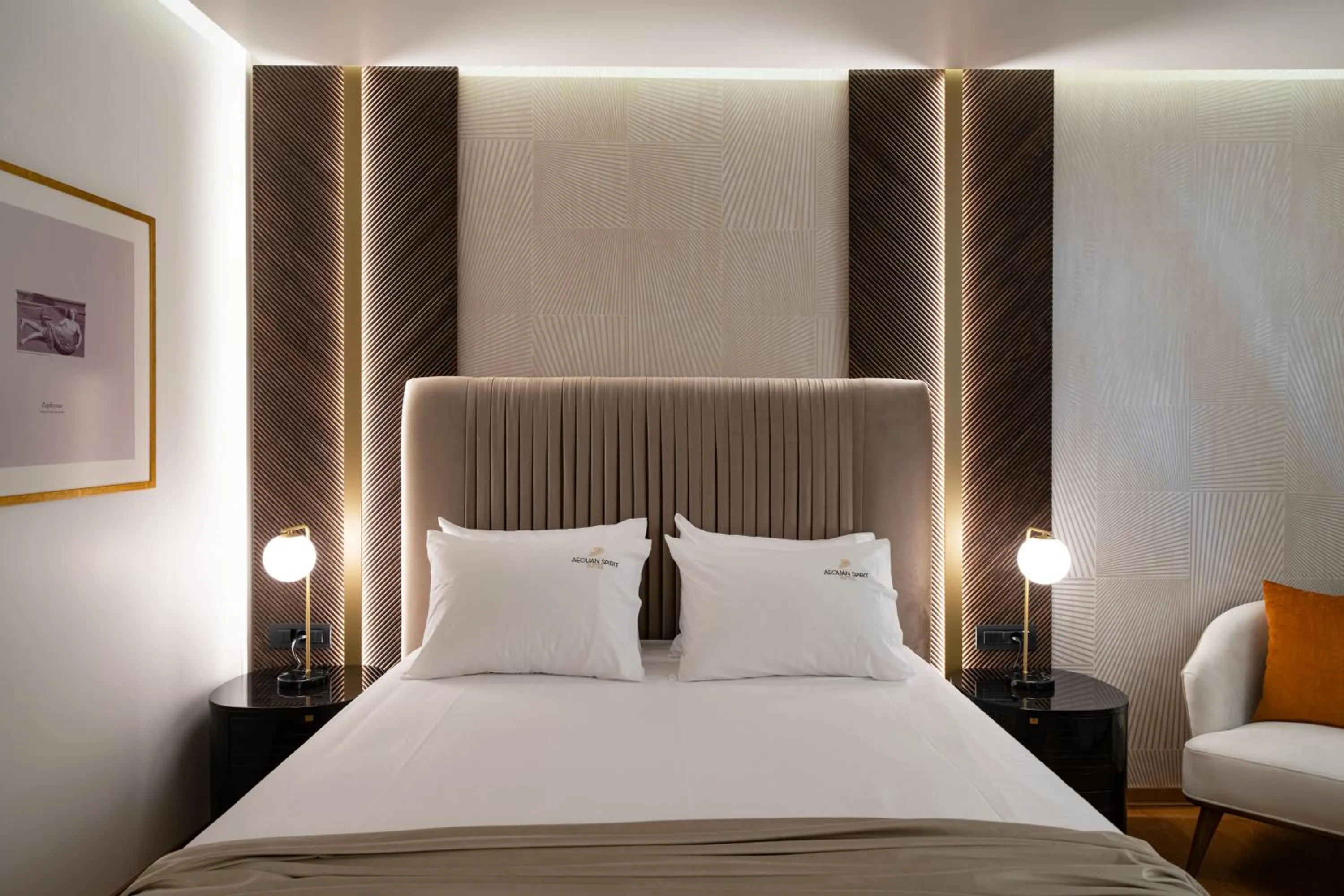 Bed in Aeolian Spirit Suites